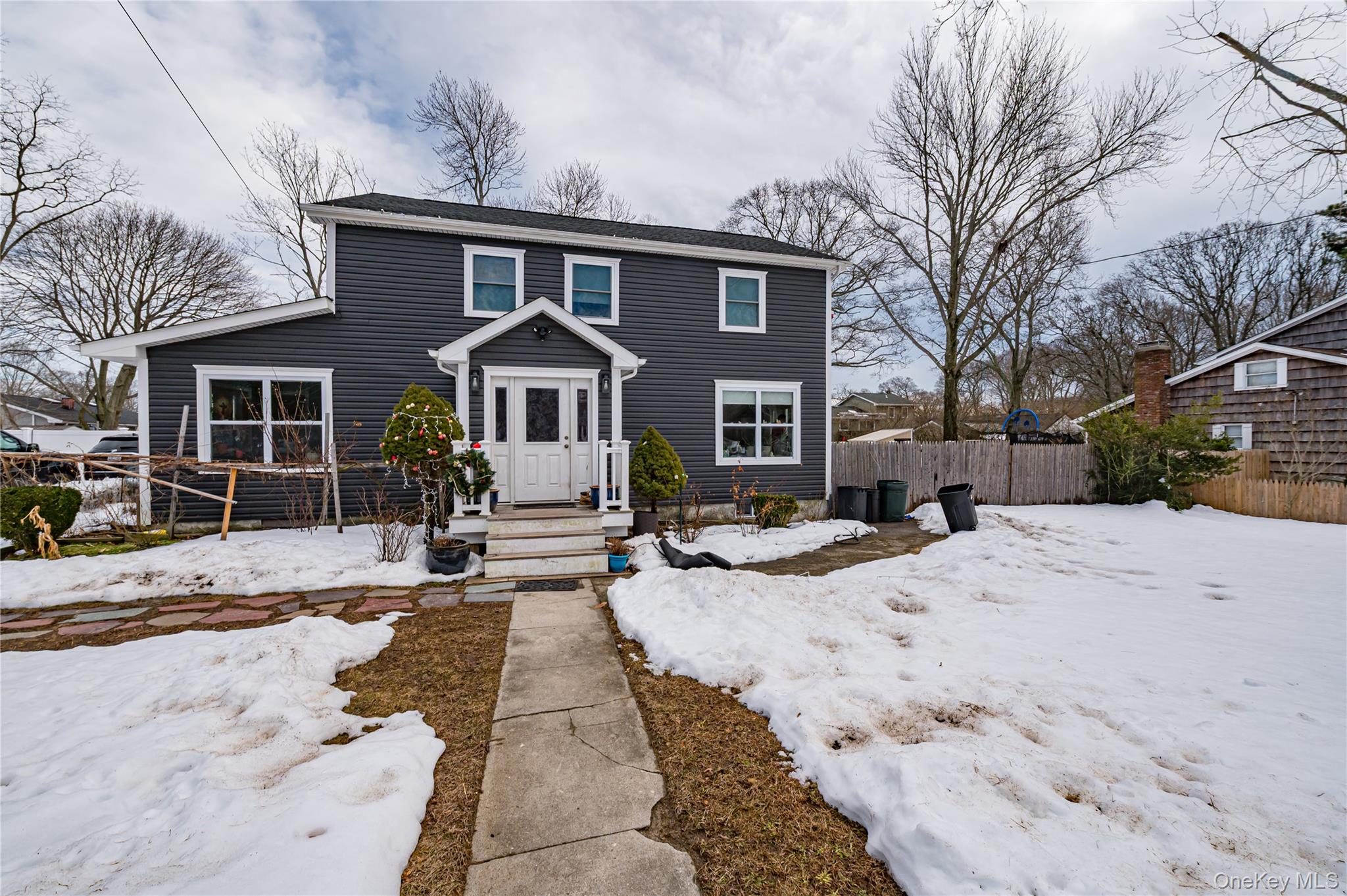 85 Bayview Avenue, East Patchogue, NY 11772