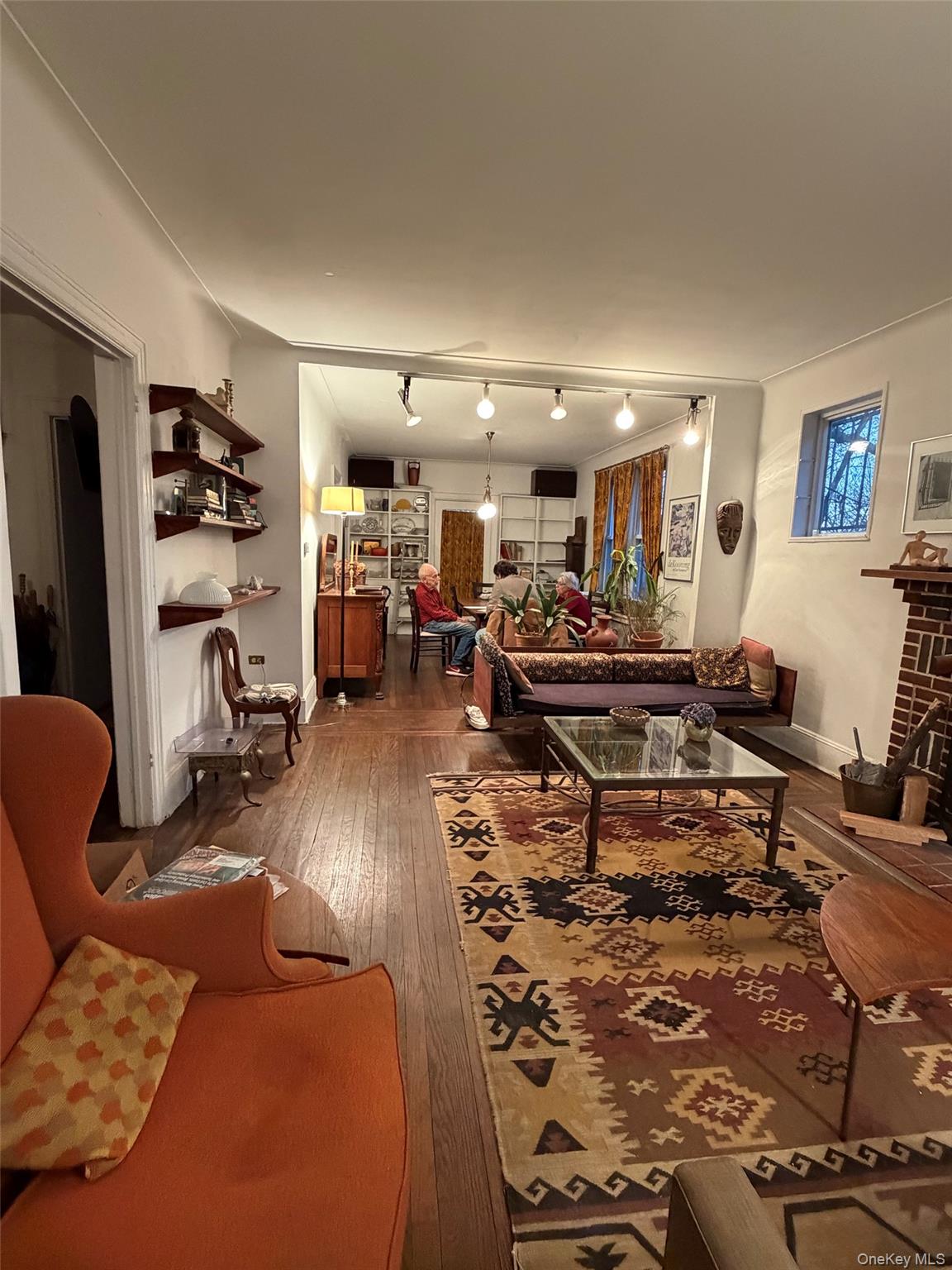 6004 NETHERLAND Avenue, Bronx, NY 10471