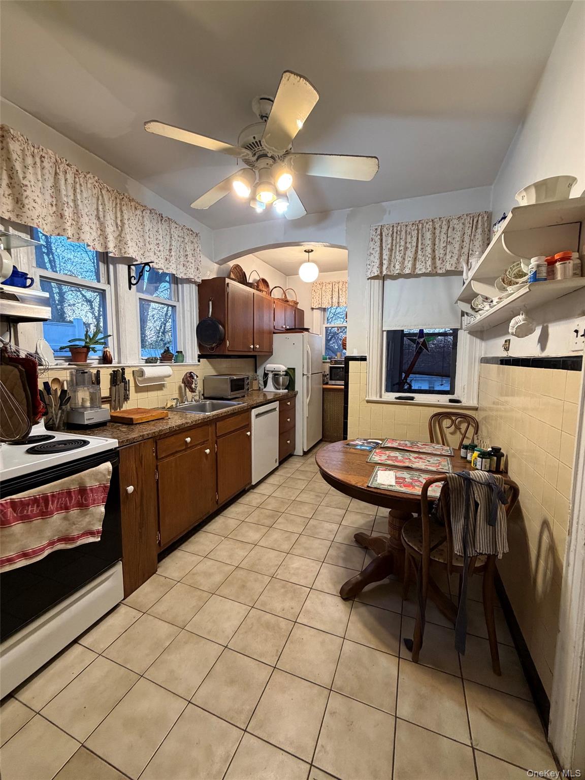 6004 NETHERLAND Avenue, Bronx, NY 10471