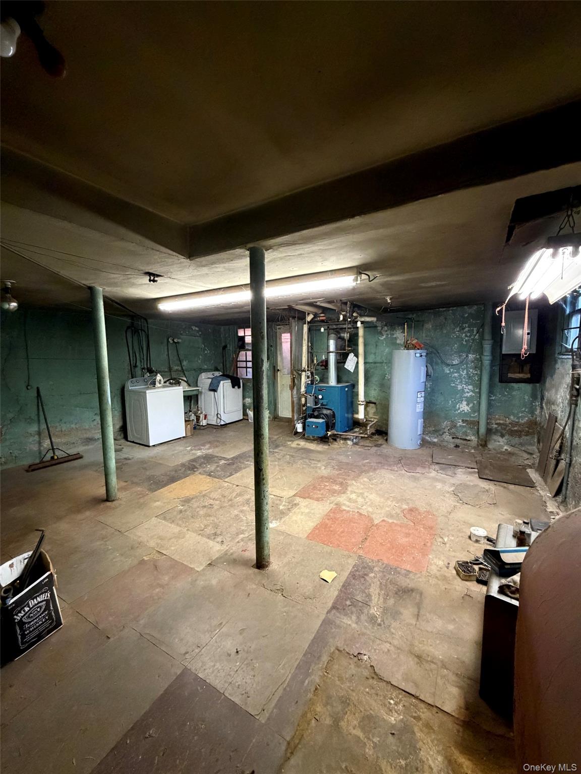 6004 NETHERLAND Avenue, Bronx, NY 10471