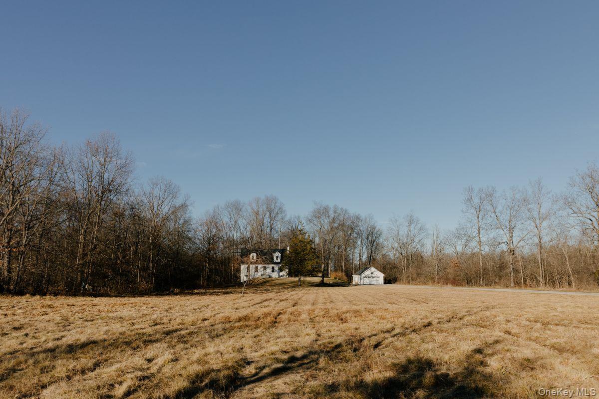 182 Round Top Road, Germantown, NY 12526