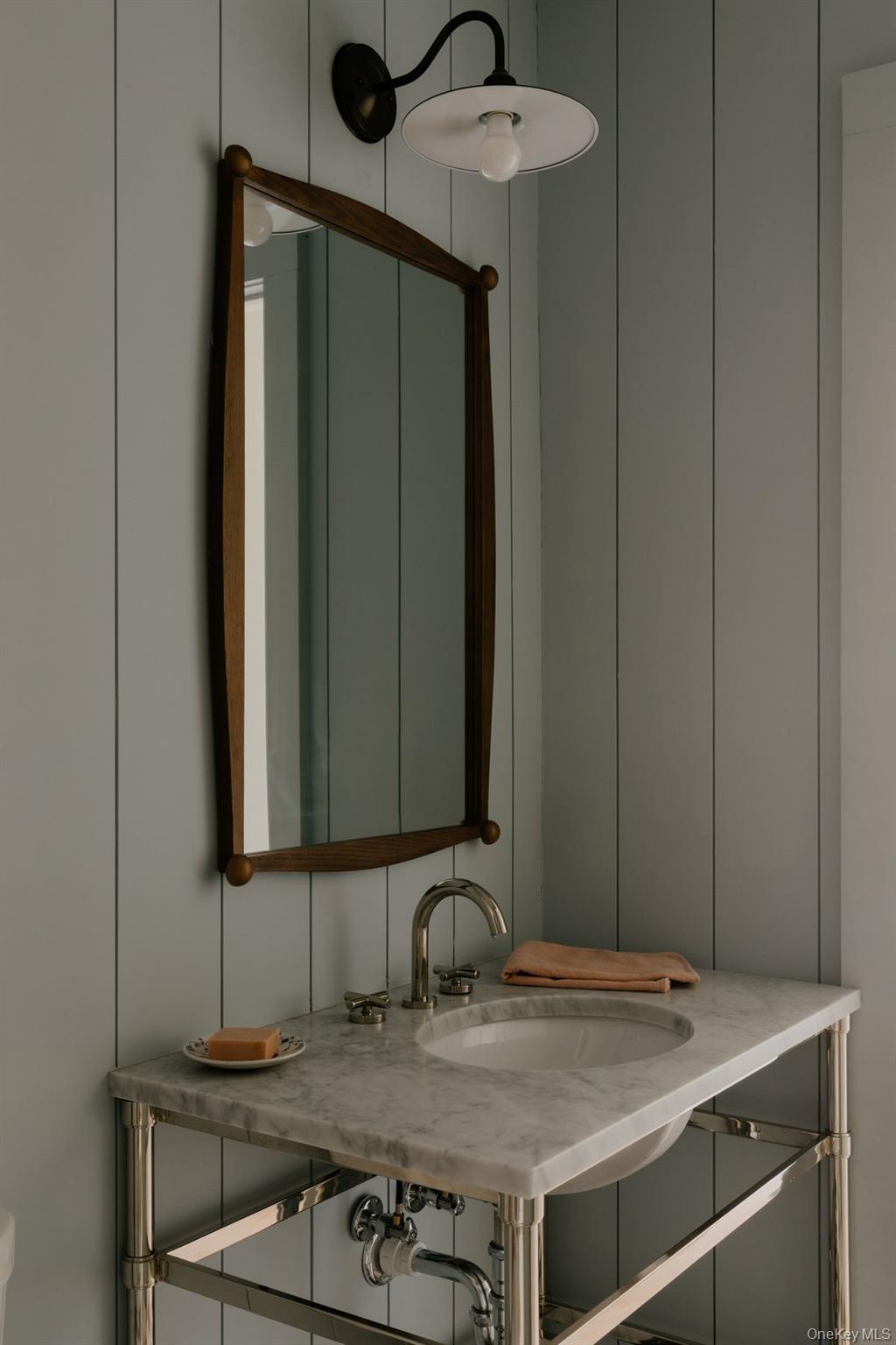 182 Round Top Road, Germantown, NY 12526