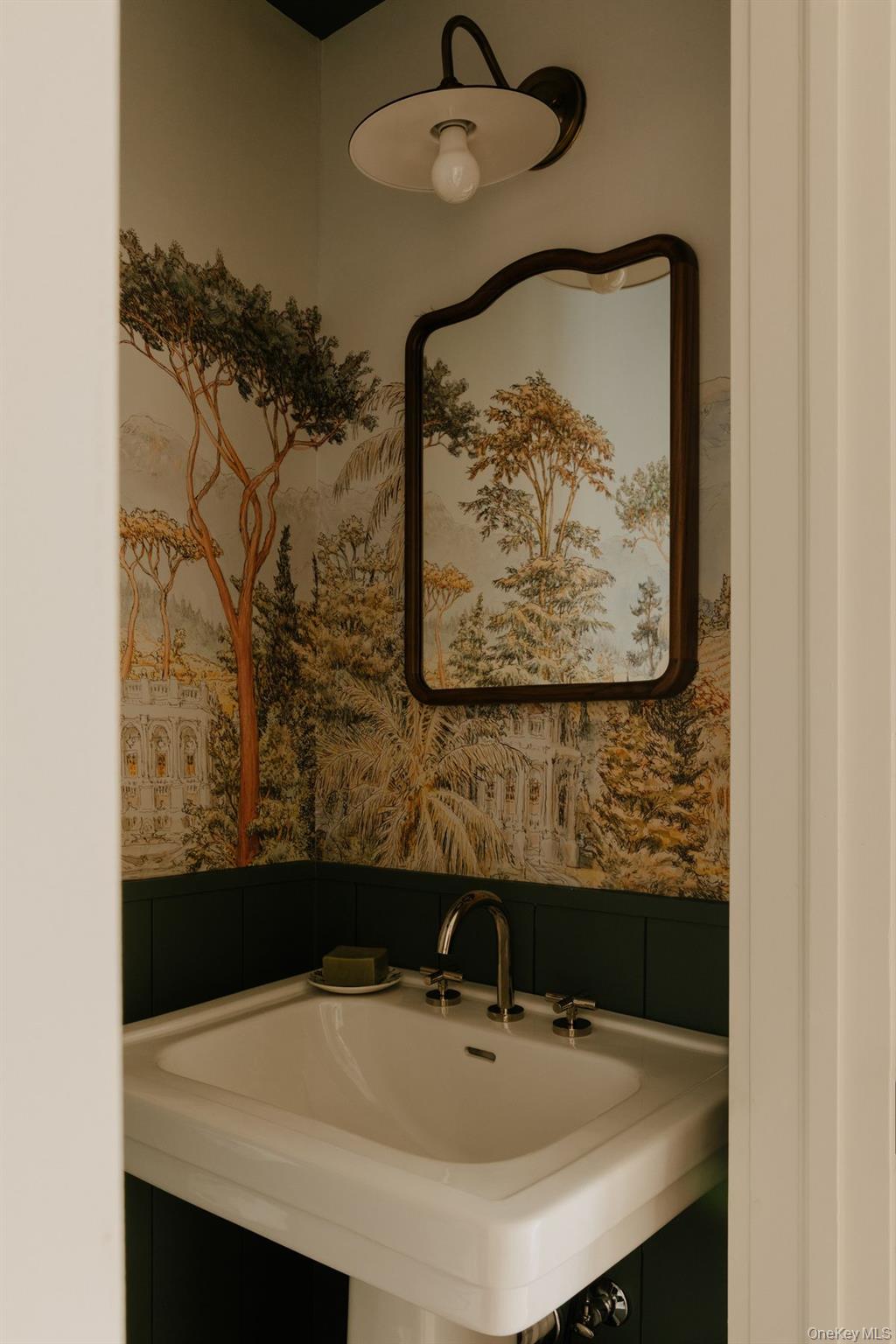 182 Round Top Road, Germantown, NY 12526