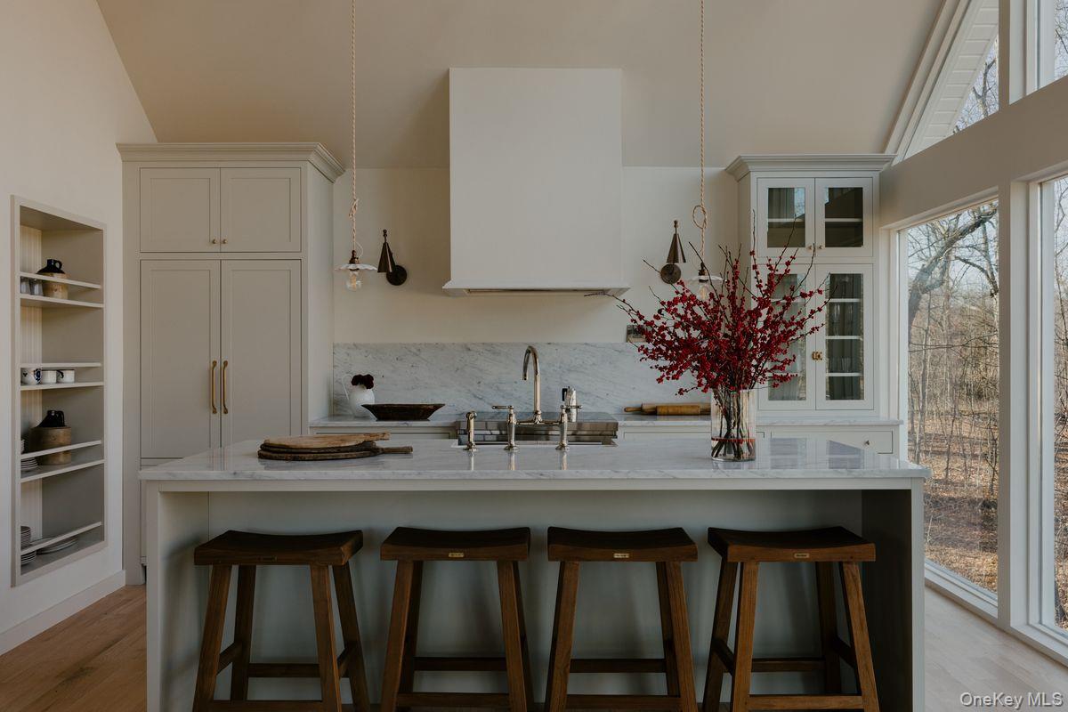 182 Round Top Road, Germantown, NY 12526