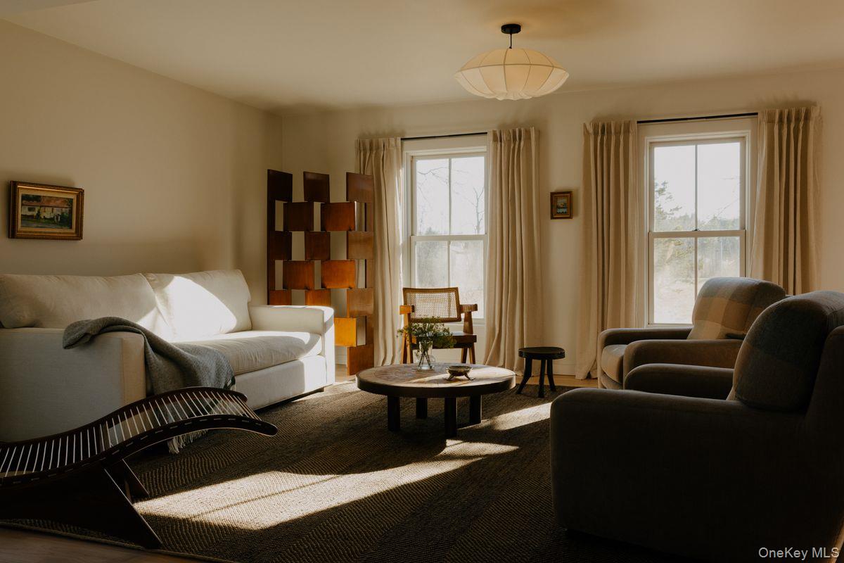 182 Round Top Road, Germantown, NY 12526