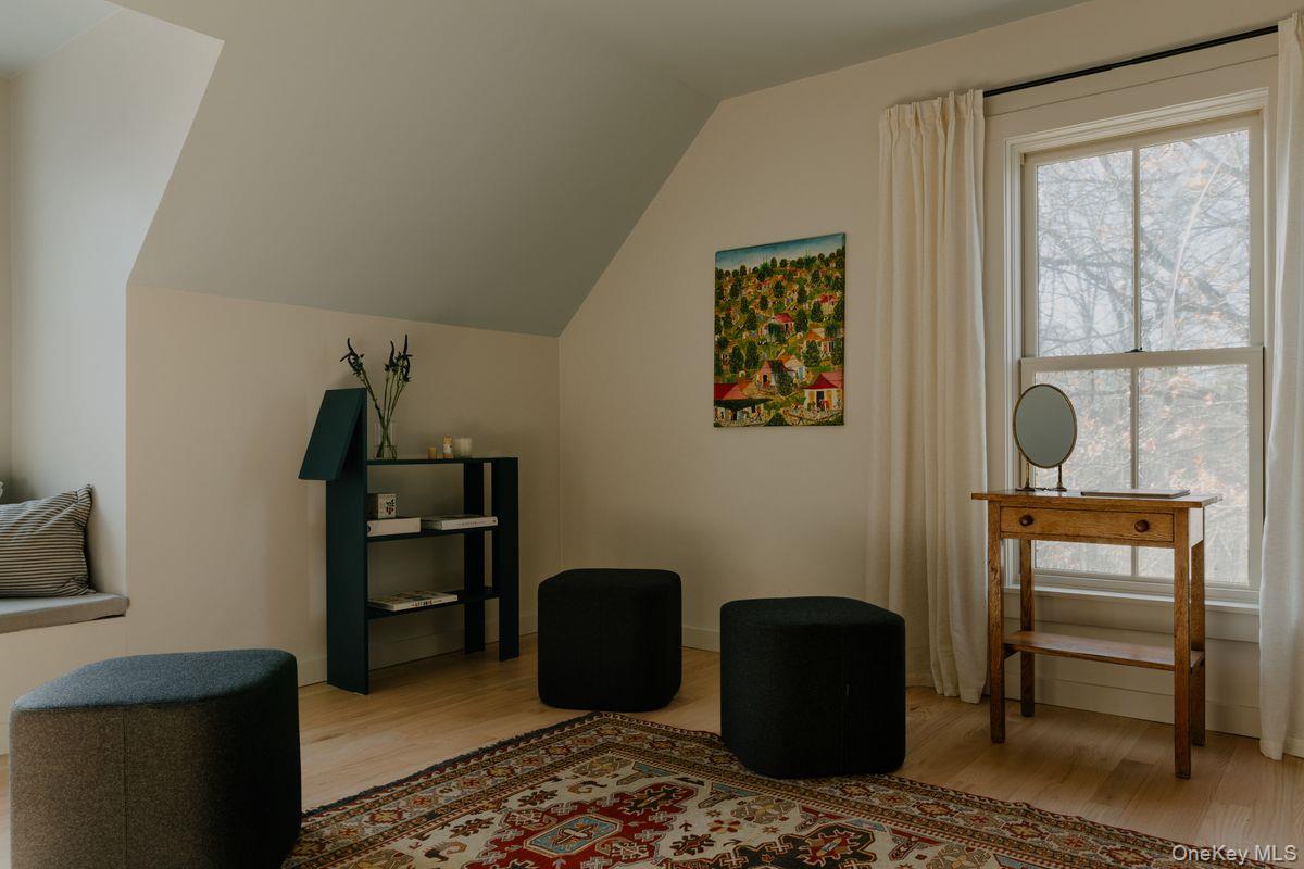 182 Round Top Road, Germantown, NY 12526