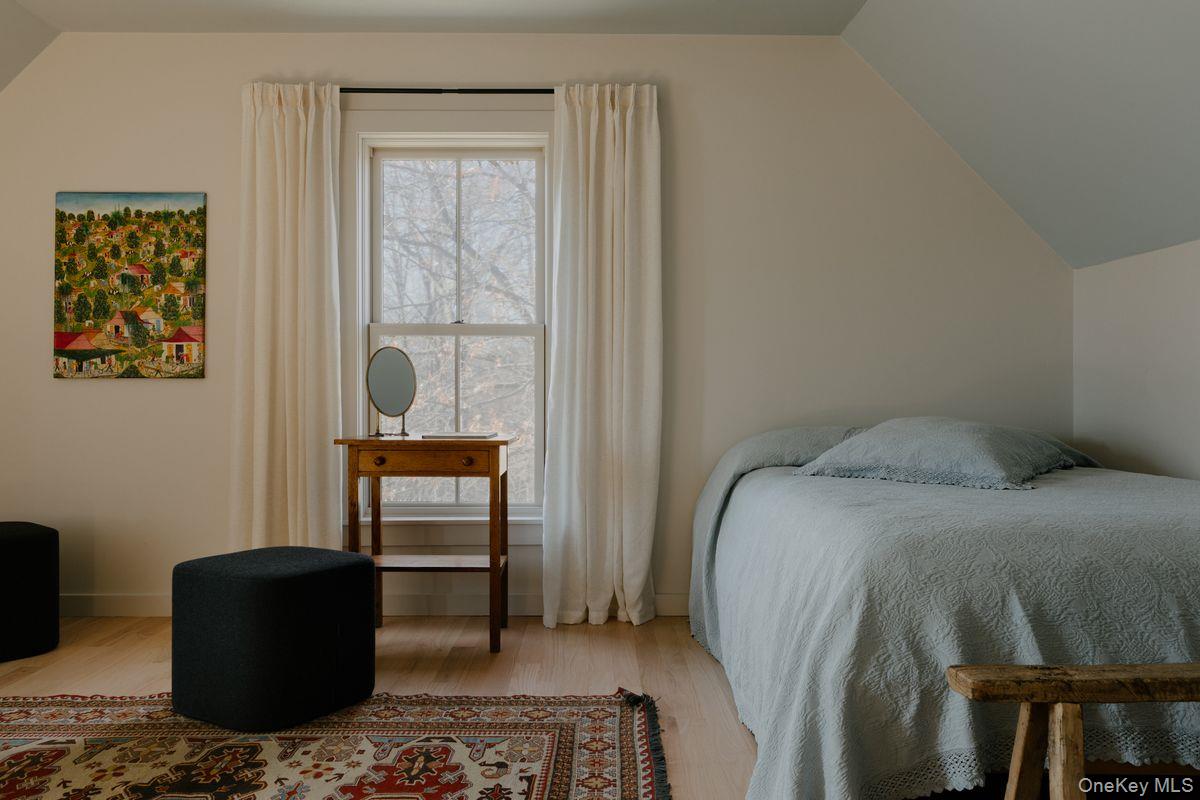 182 Round Top Road, Germantown, NY 12526