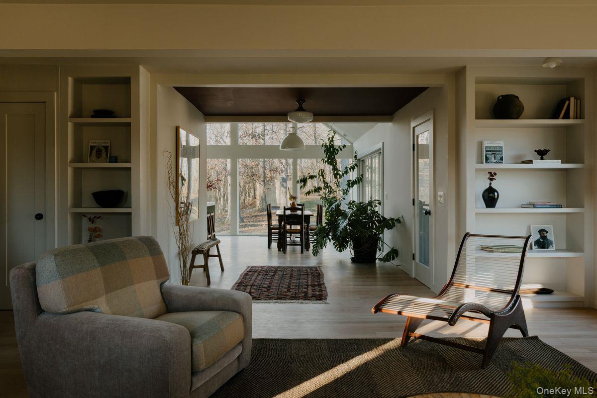 182 Round Top Road, Germantown, NY 12526