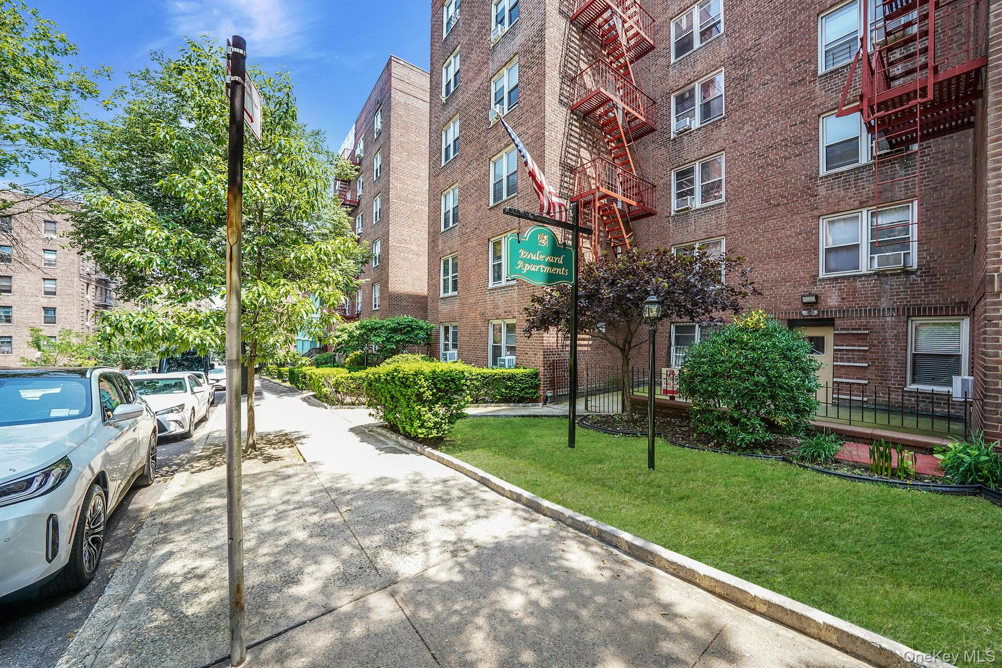 103-26 68th Avenue # 2E, Forest Hills, NY 11375