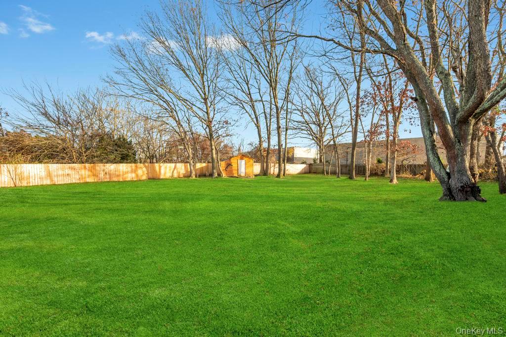 10 Westwind Drive, Bohemia, NY 11716