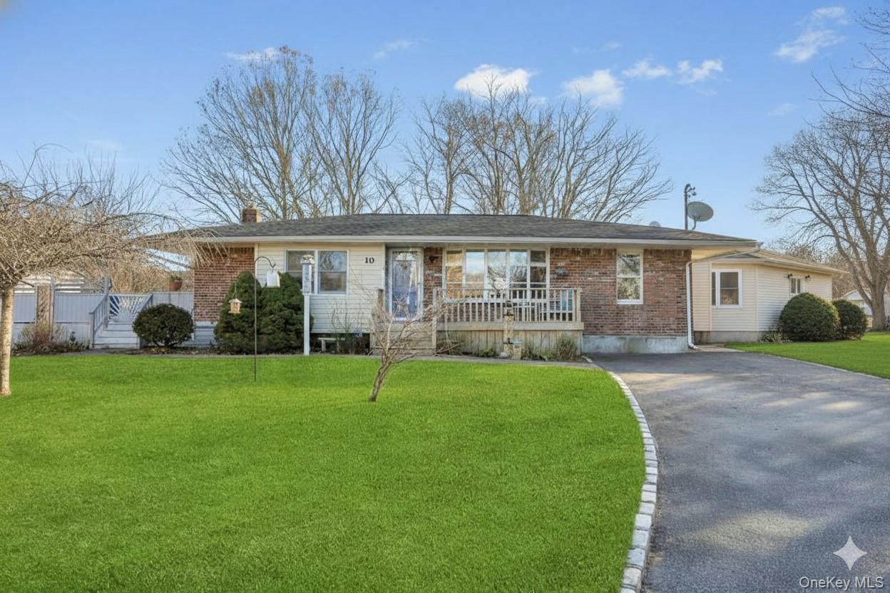 10 Westwind Drive, Bohemia, NY 11716