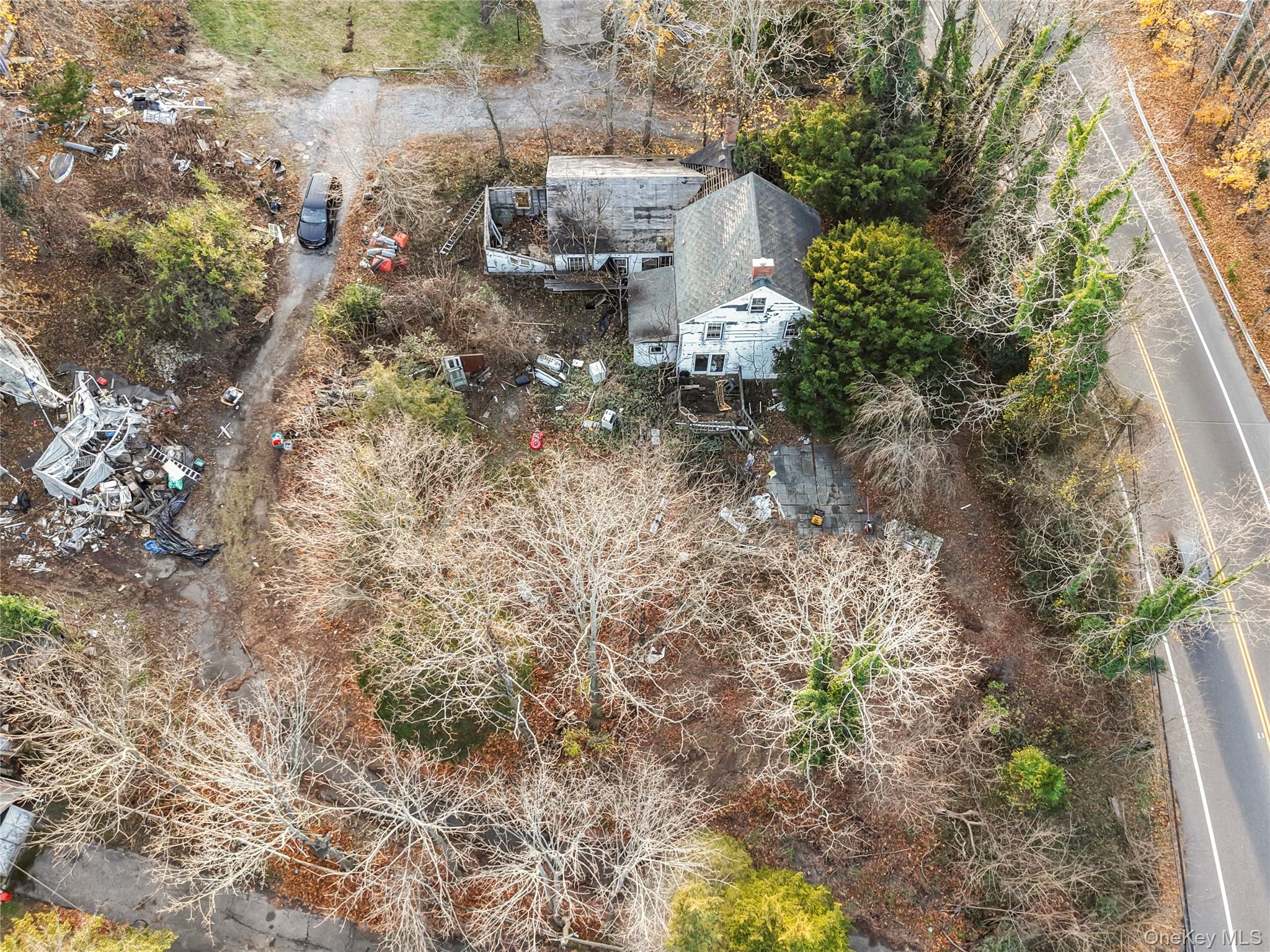 372 Main St, East Setauket, NY 11733