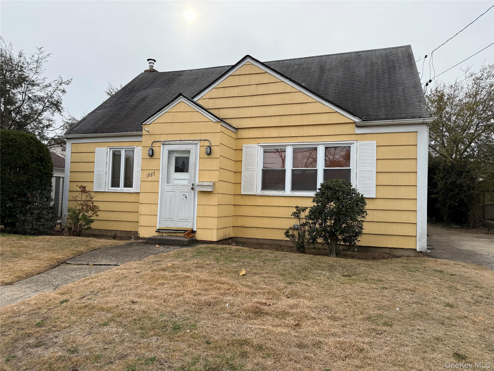 1927 Franklin Road, Valley Stream, NY 11580