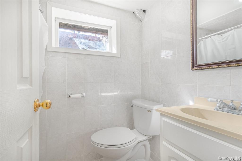 820 Southern Parkway, Uniondale, NY 11553