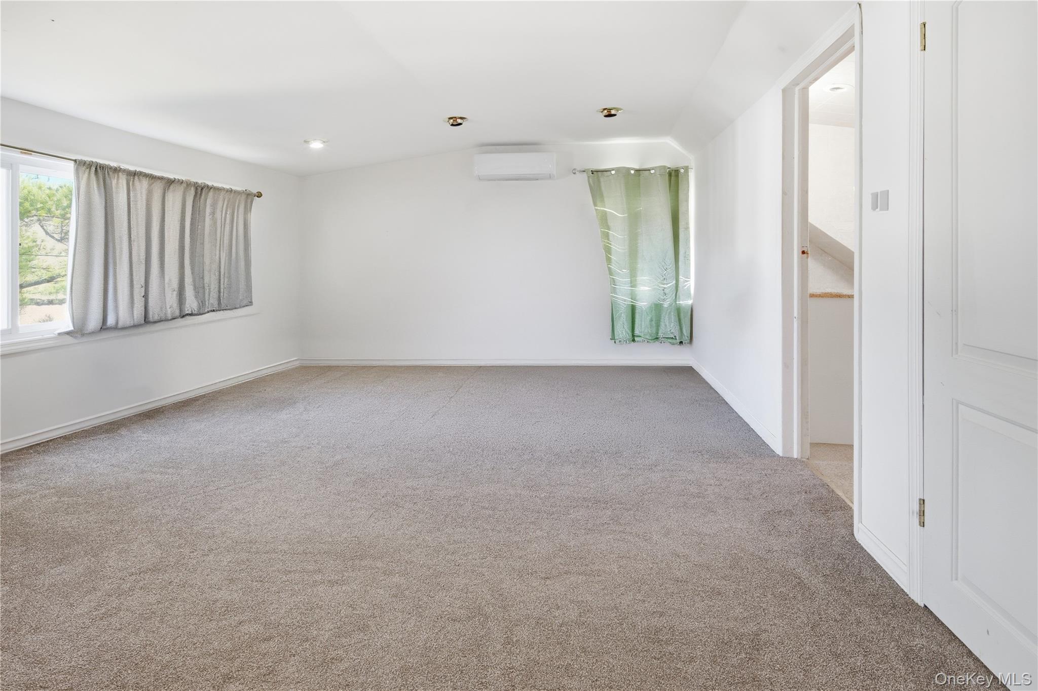 820 Southern Parkway, Uniondale, NY 11553