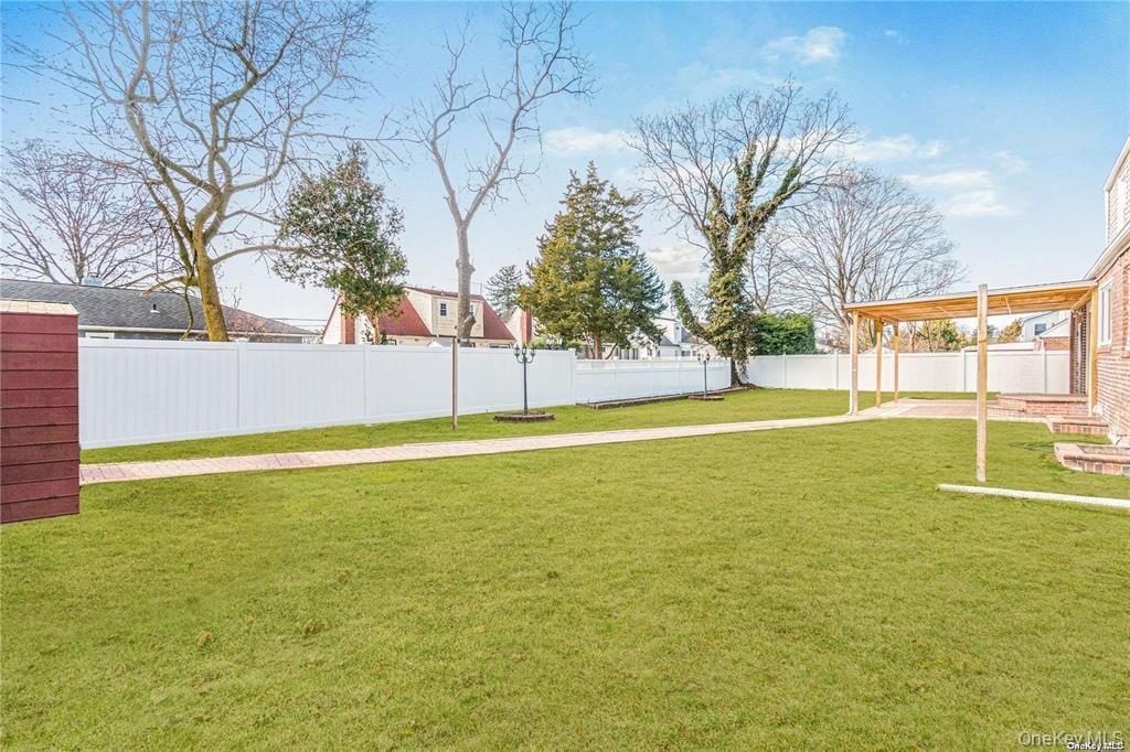 820 Southern Parkway, Uniondale, NY 11553