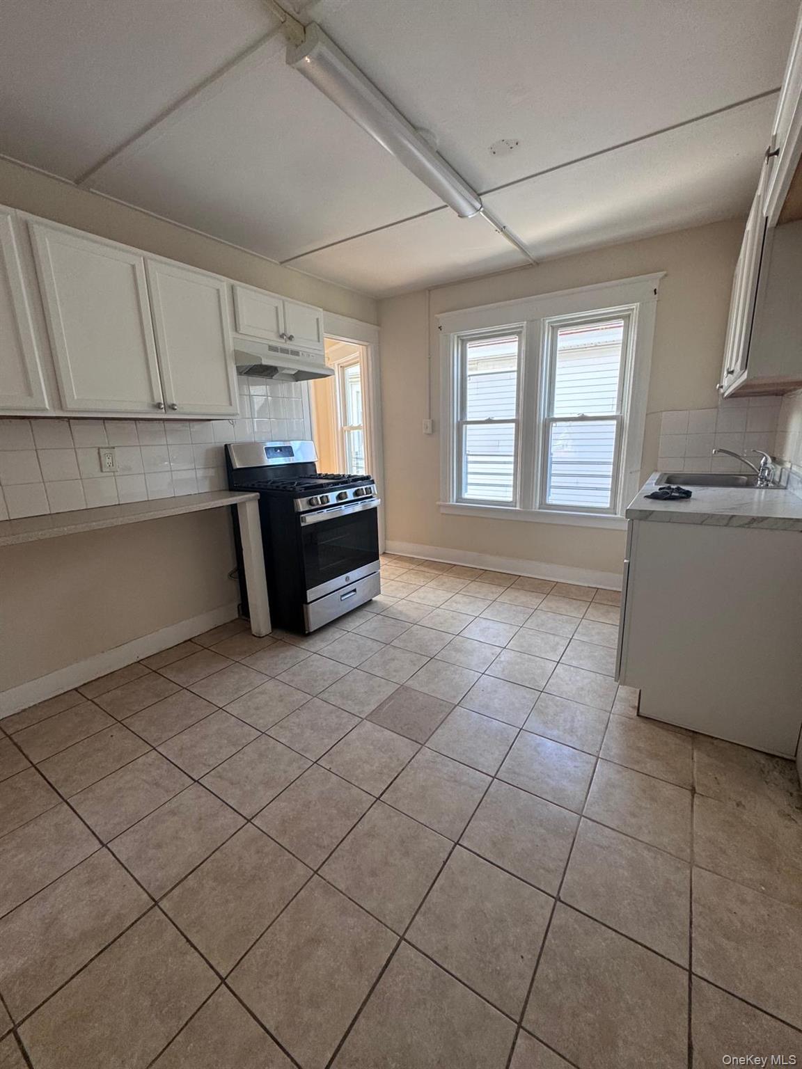 25 Lent Street # 2, Poughkeepsie, NY 12601