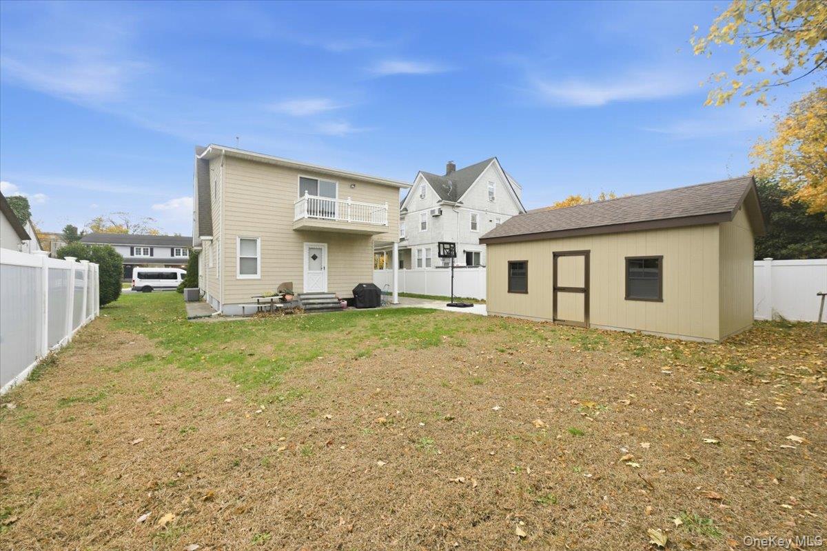 26 Carman Avenue, Cedarhurst, NY 11516