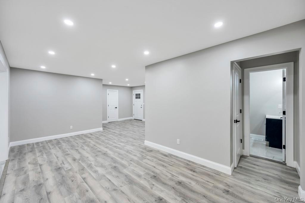 27 Ash Street, Central Islip, NY 11722