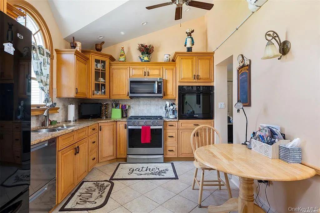 Island Park, NY 11558