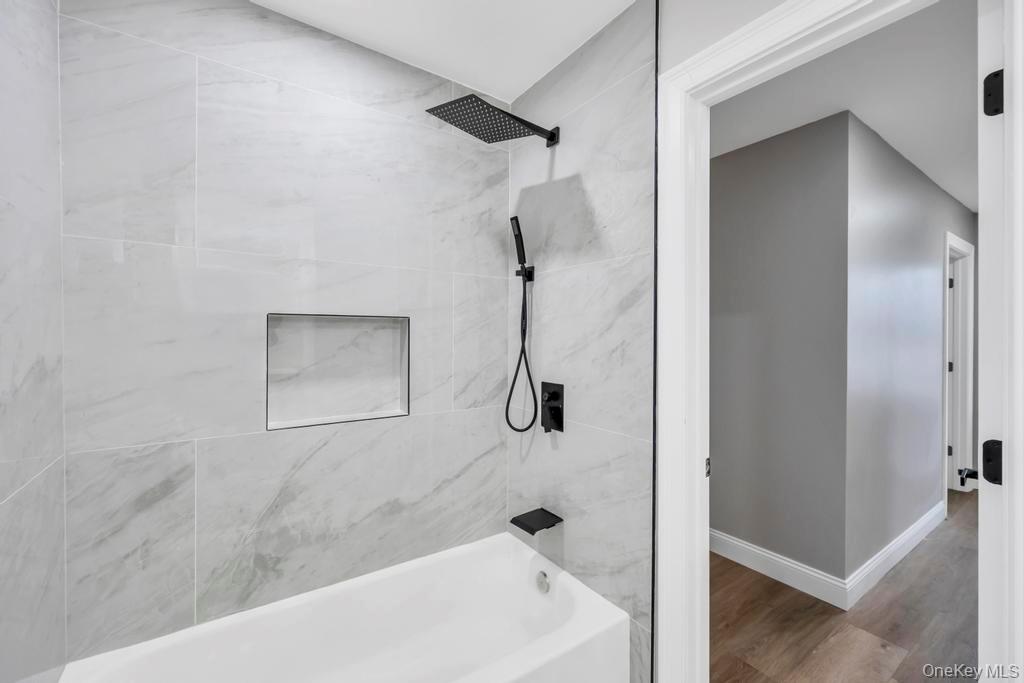 751 S Hickory Street, Lindenhurst, NY 11757