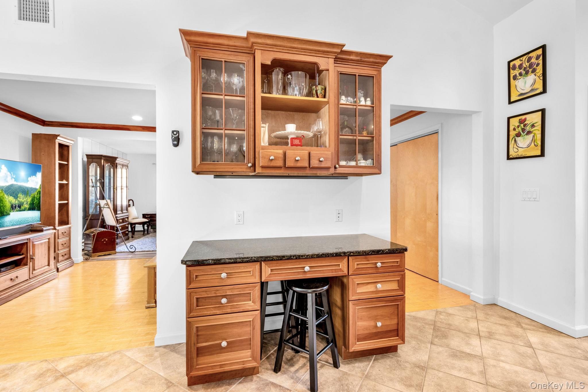 34 Steiner Drive, Mahopac, NY 10541