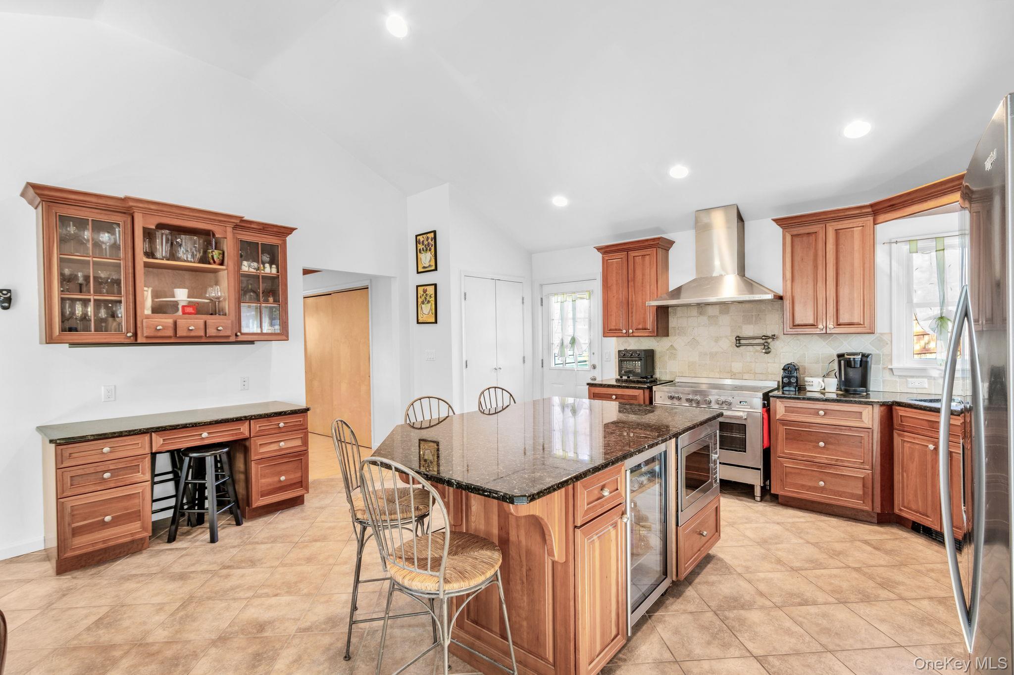 34 Steiner Drive, Mahopac, NY 10541