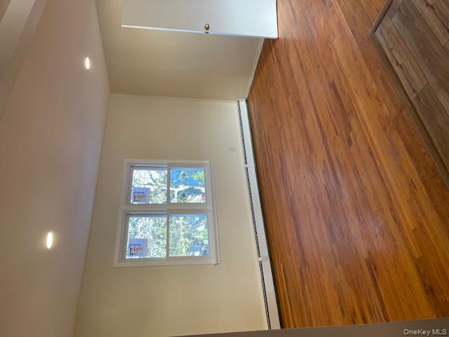 212 5th Avenue, West Babylon, NY 11704