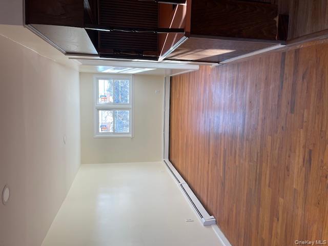 212 5th Avenue, West Babylon, NY 11704