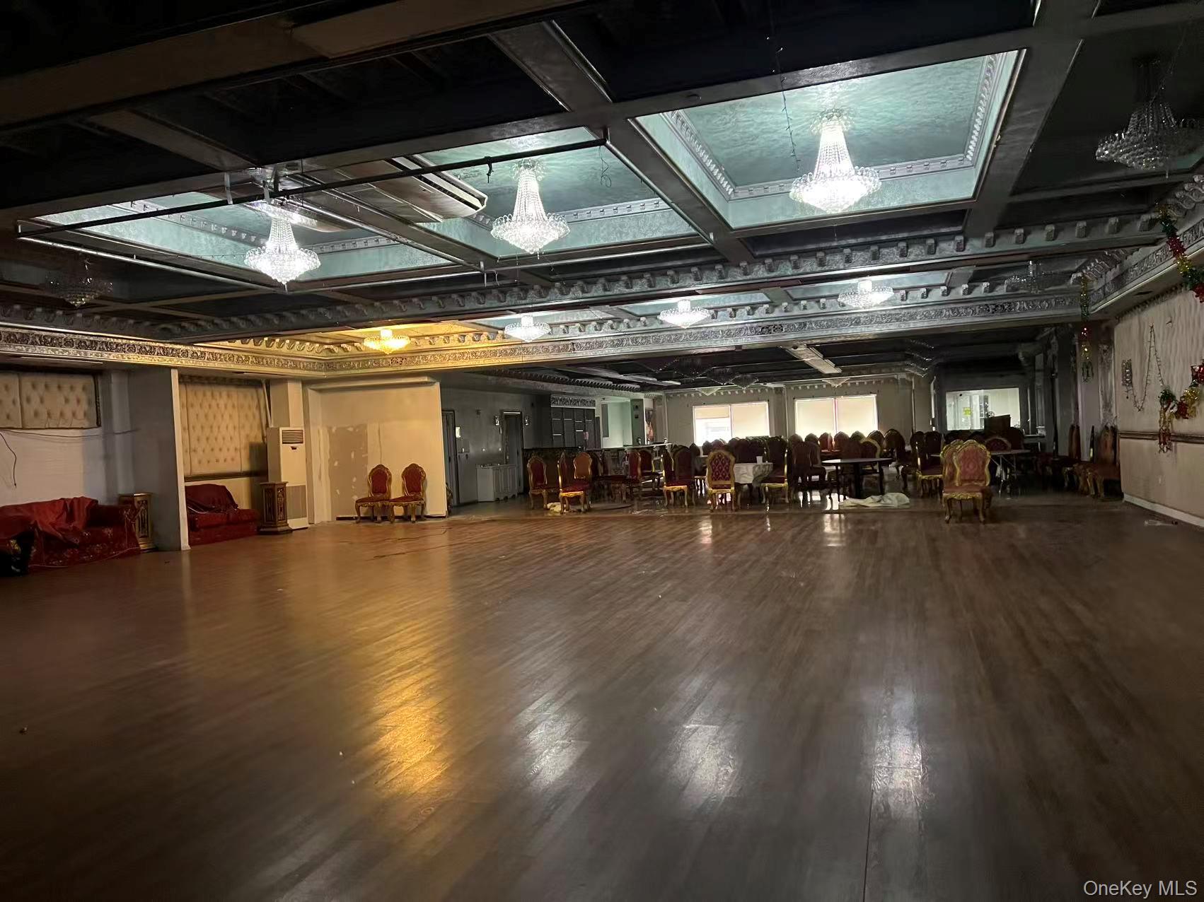 3337 Farrington Street, Flushing, NY 11354