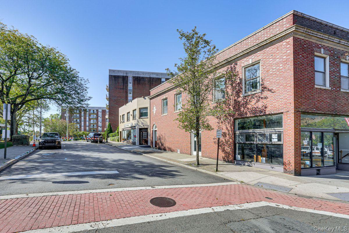 31 Park Avenue, Suffern, NY 10901