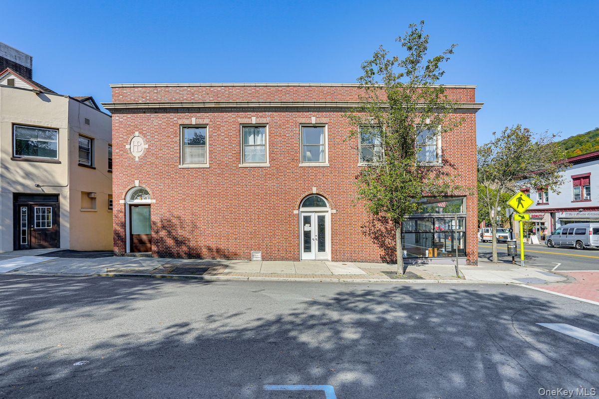 31 Park Avenue, Suffern, NY 10901