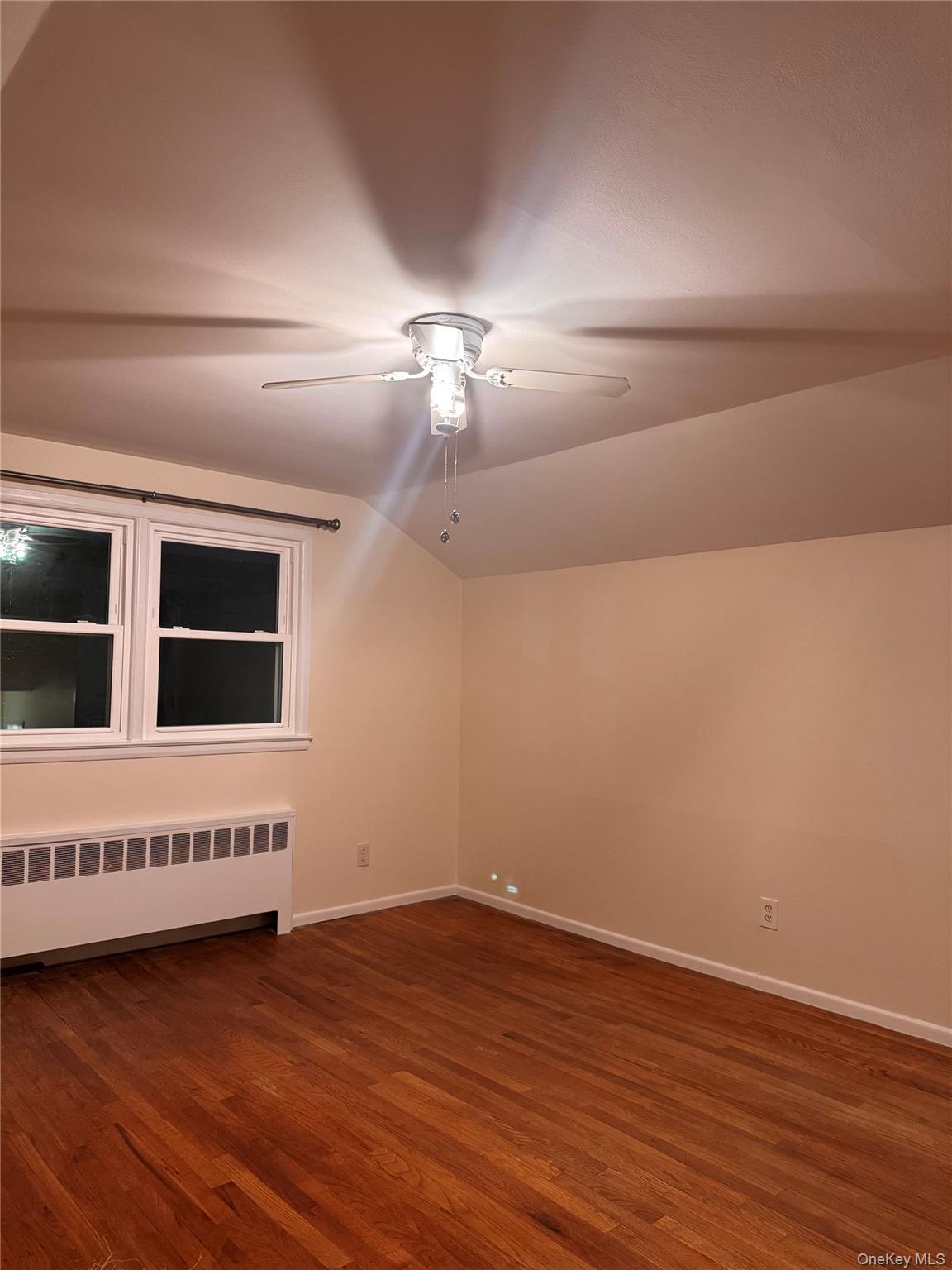 62 Warwick Road # Upper, Island Park, NY 11558