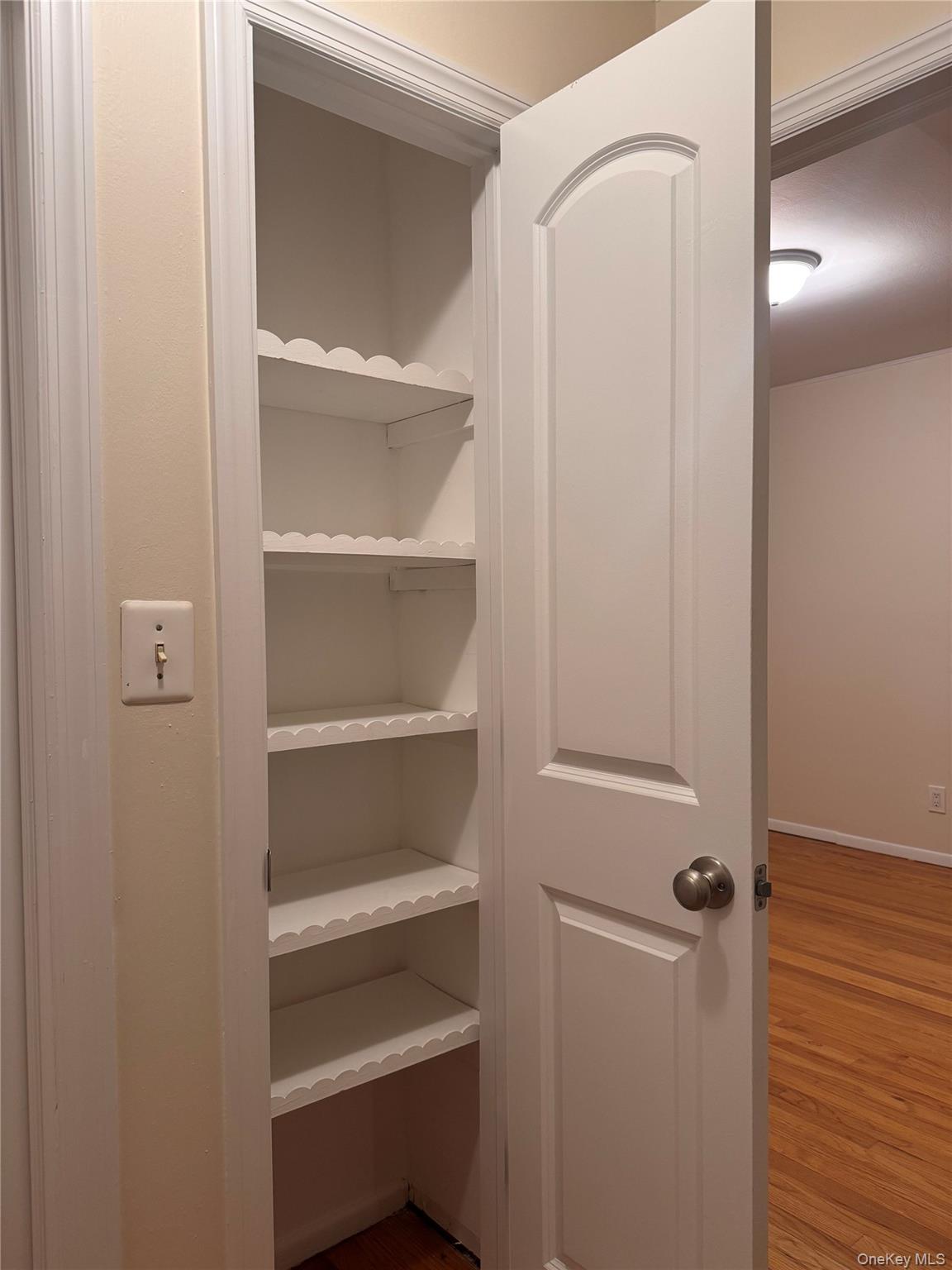 62 Warwick Road # Upper, Island Park, NY 11558