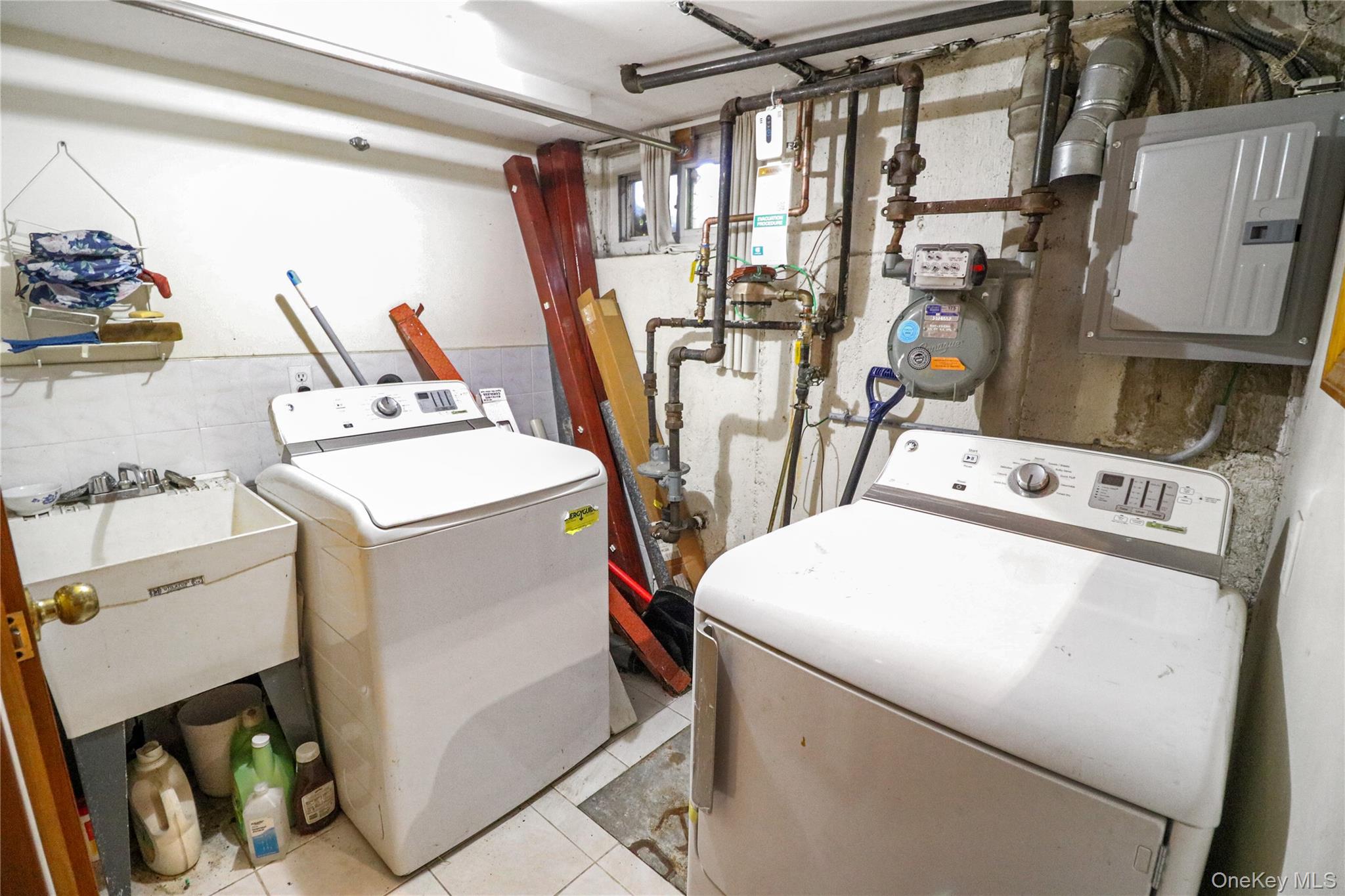 21115 48th Avenue, Bayside, NY 11364