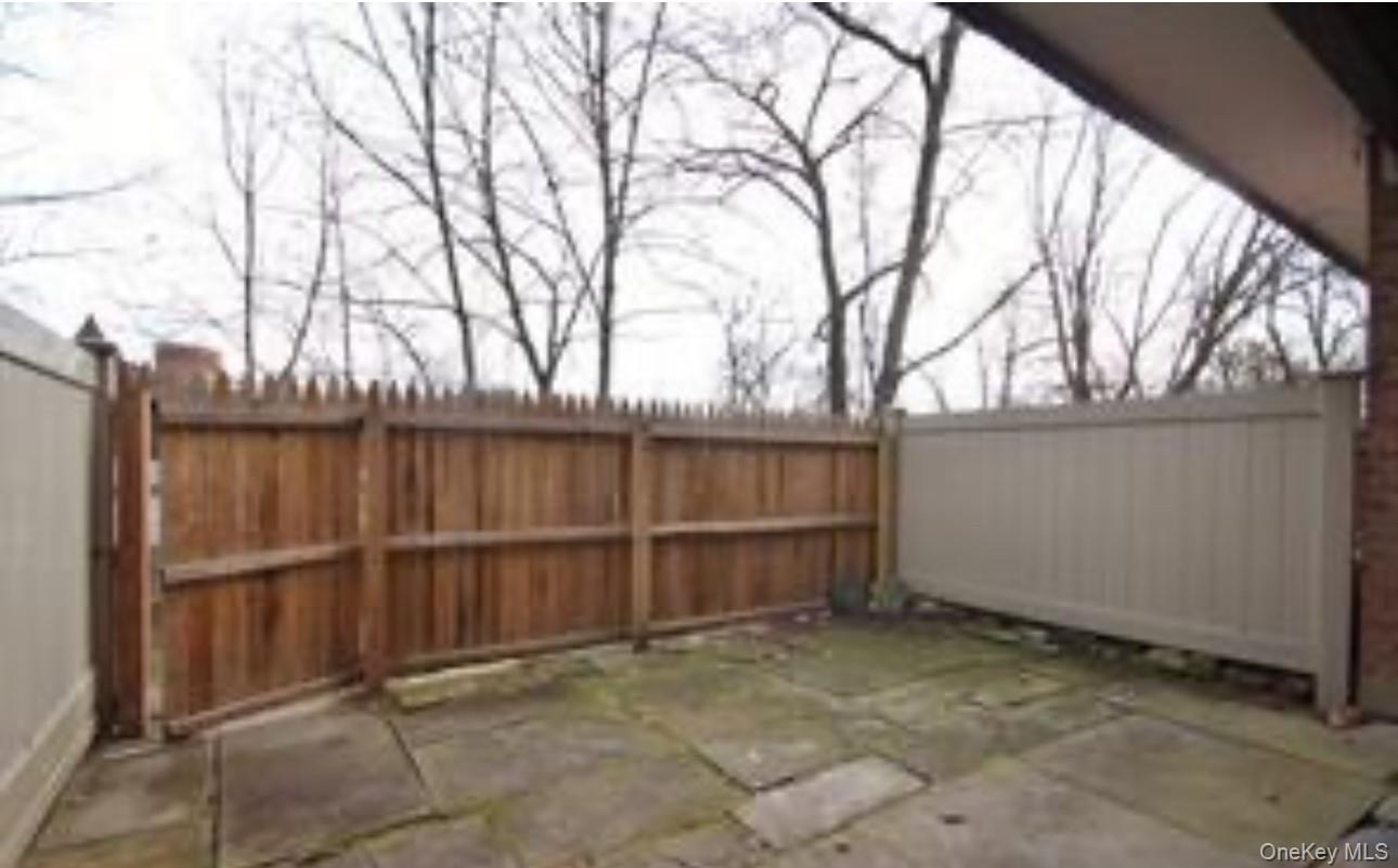 10 Heritage Drive # D, New City, NY 10956