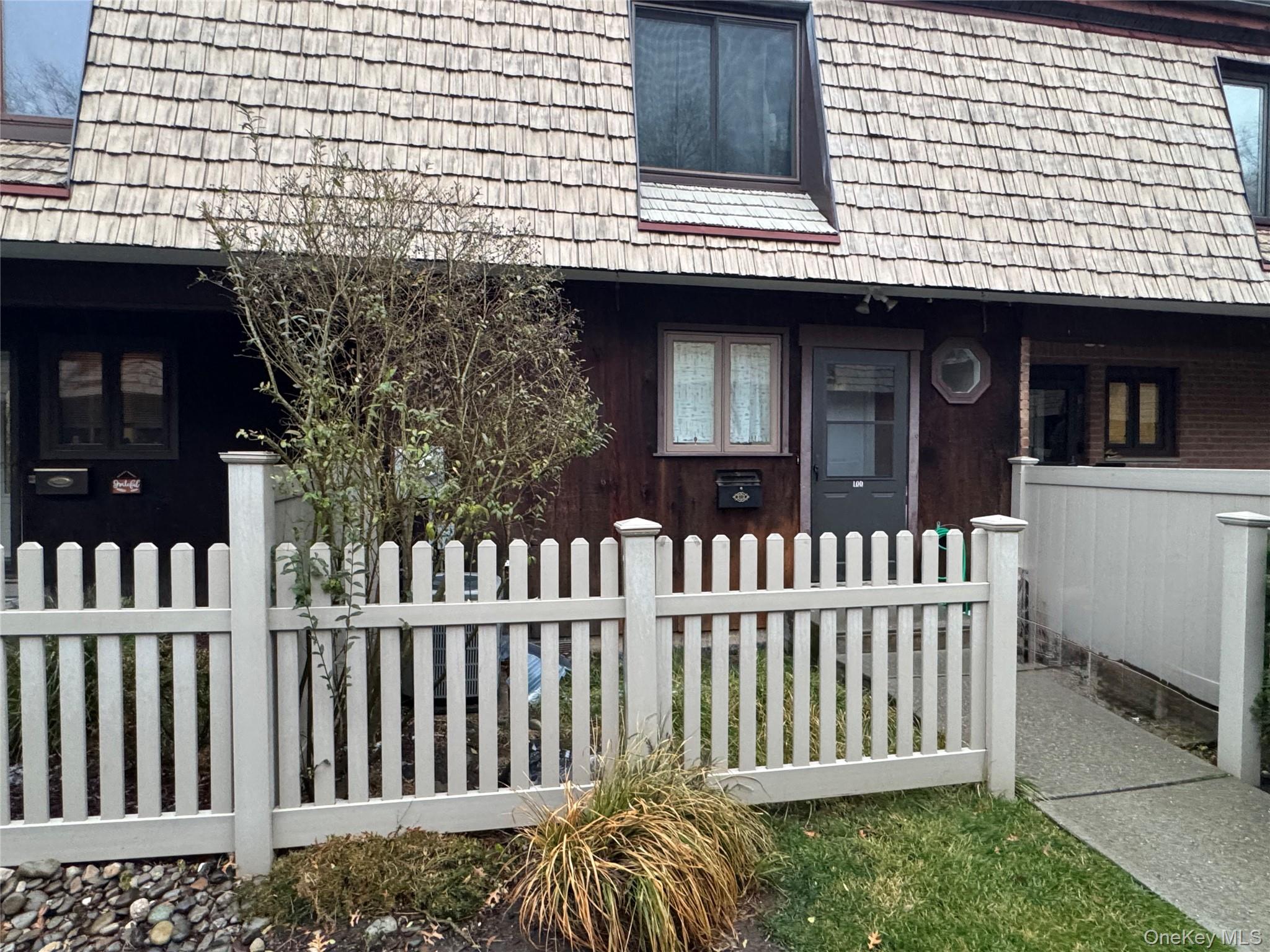 10 Heritage Drive # D, New City, NY 10956