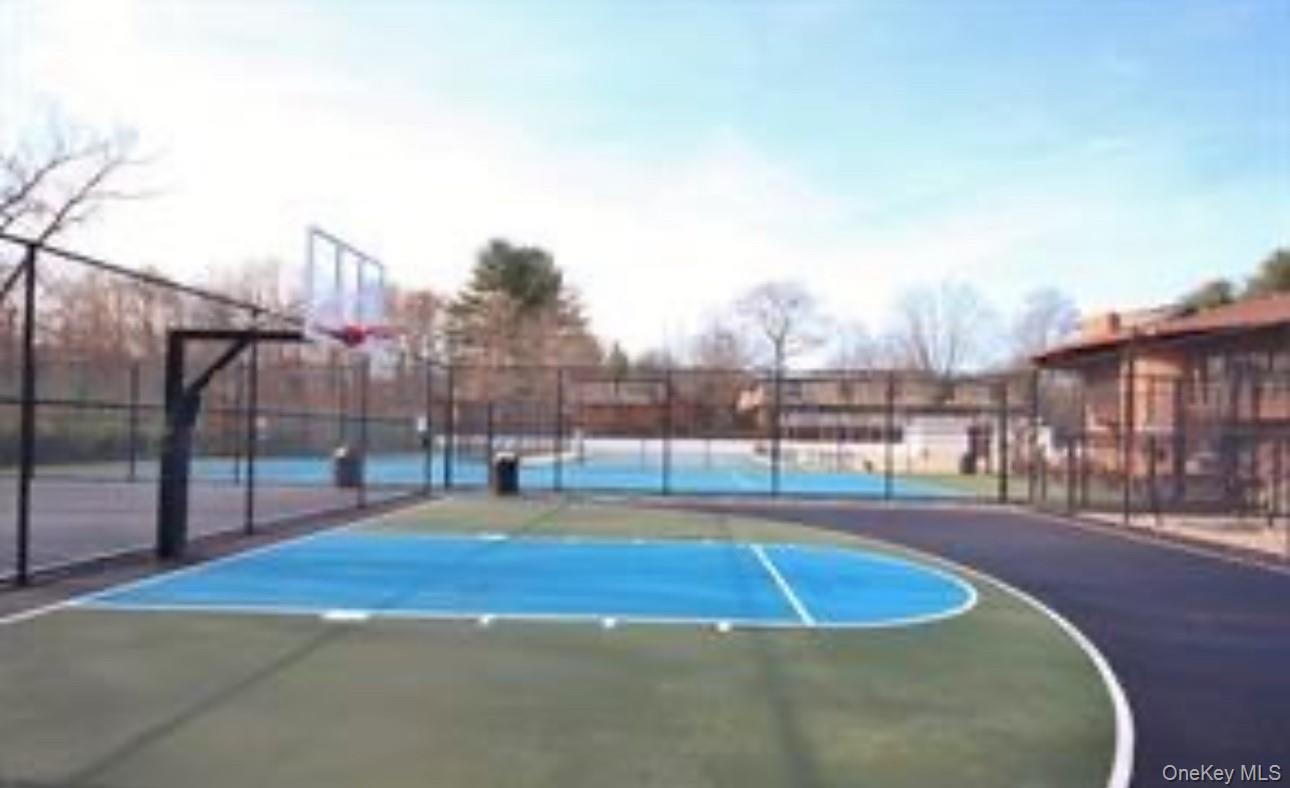 10 Heritage Drive # D, New City, NY 10956