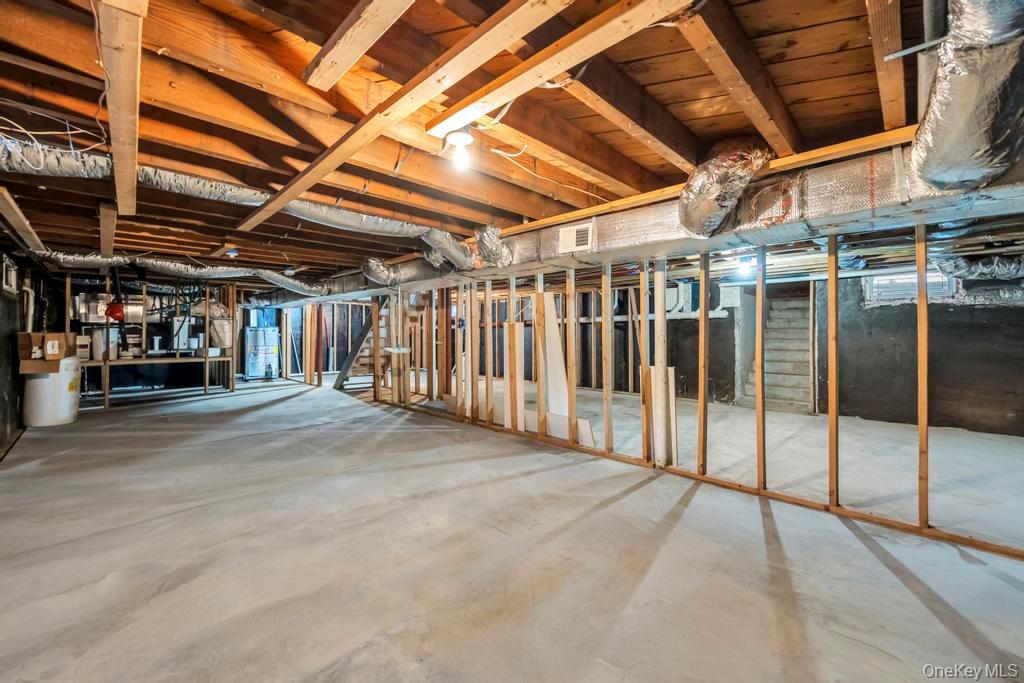 277 Clocks Boulevard, East Massapequa, NY 11758