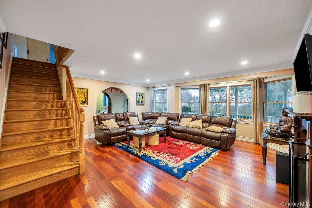 277 Clocks Boulevard, East Massapequa, NY 11758