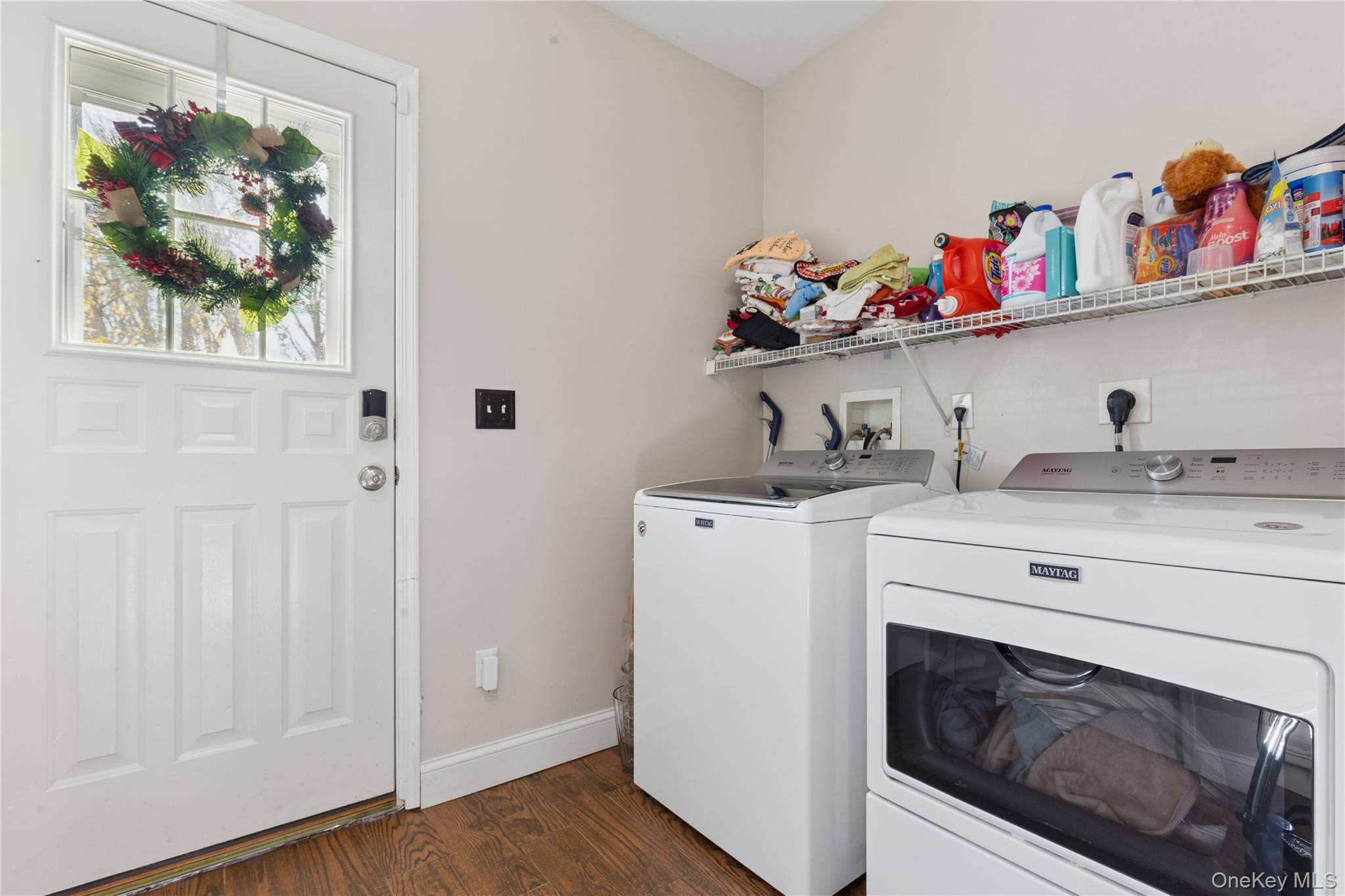 262 Walker Avenue, East Patchogue, NY 11772