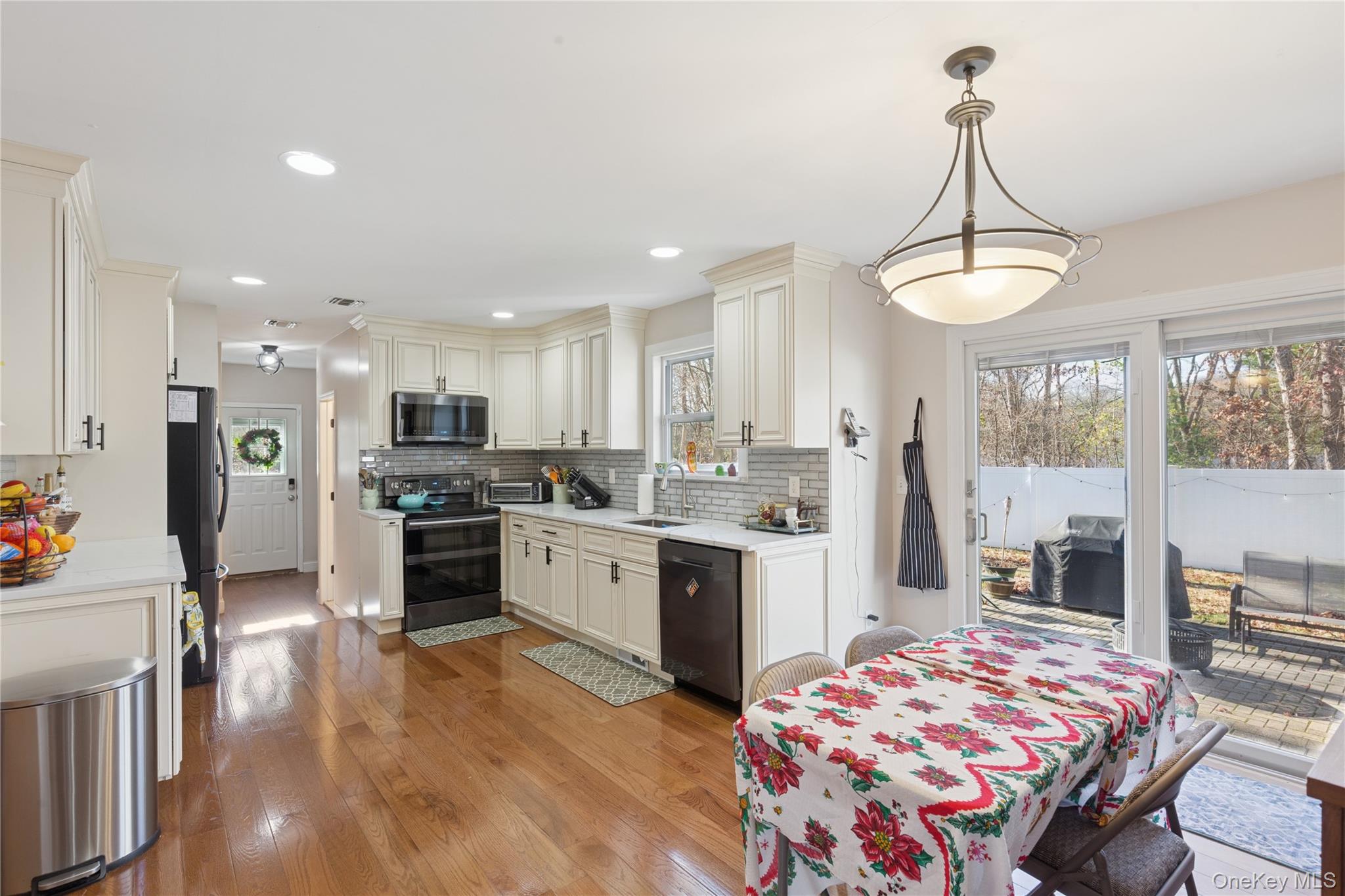 262 Walker Avenue, East Patchogue, NY 11772