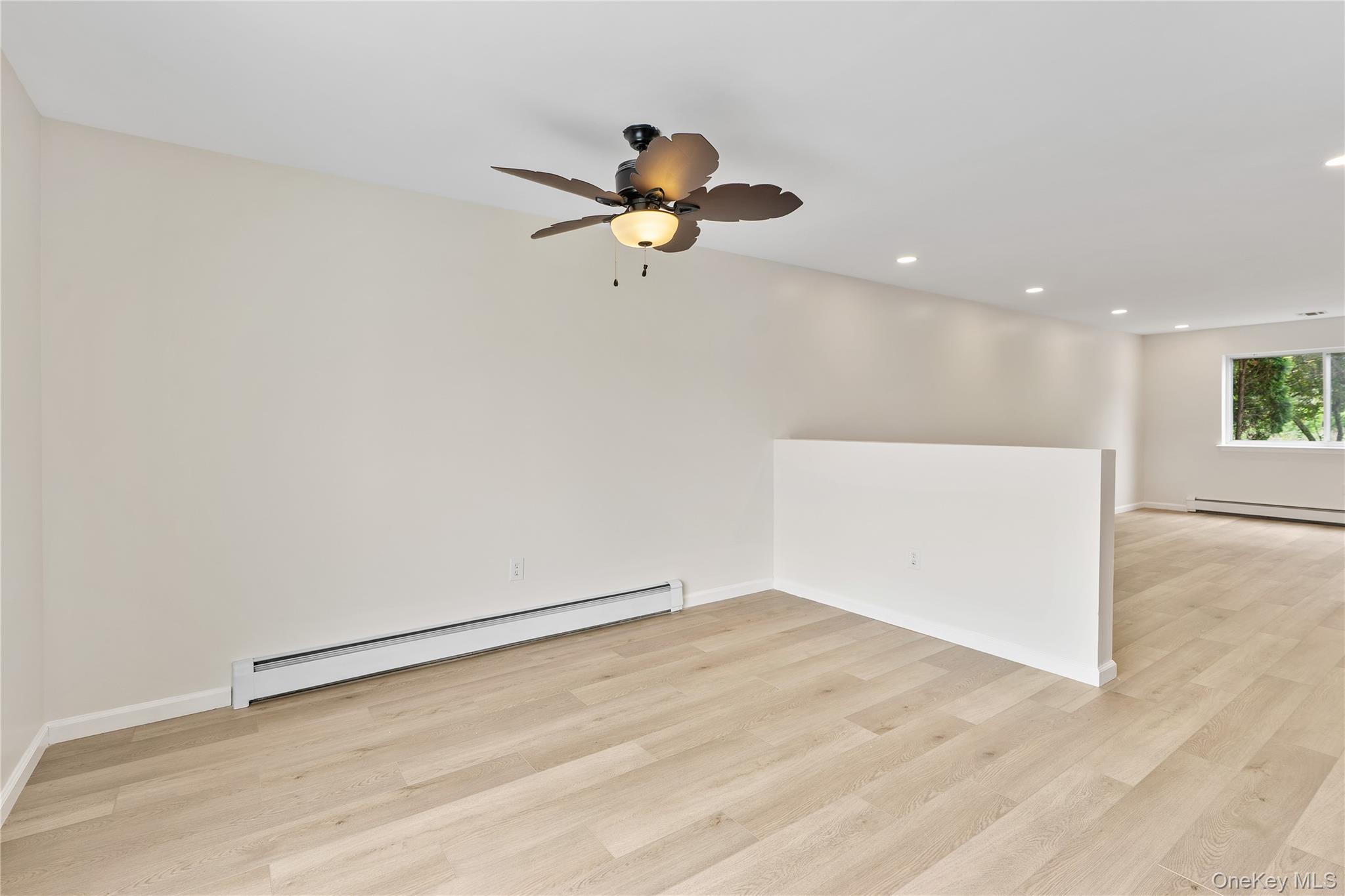 221 Tamerisk Lane, New Windsor, NY 12553