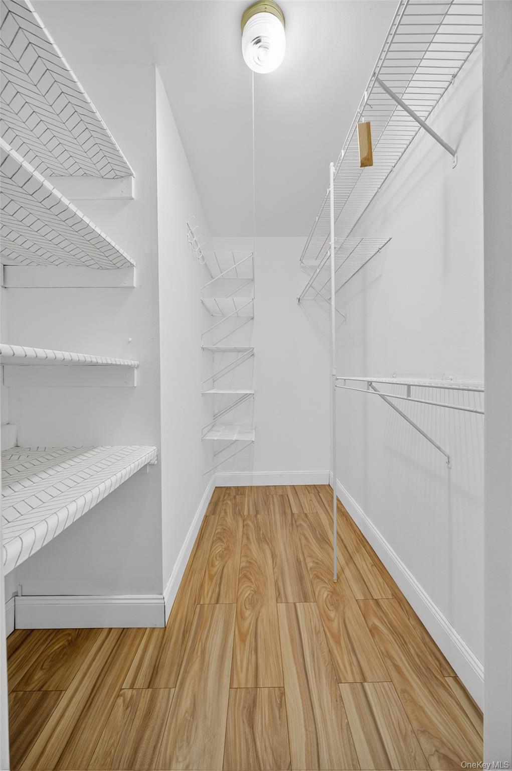 10 Secora Road # L12, Monsey, NY 10952