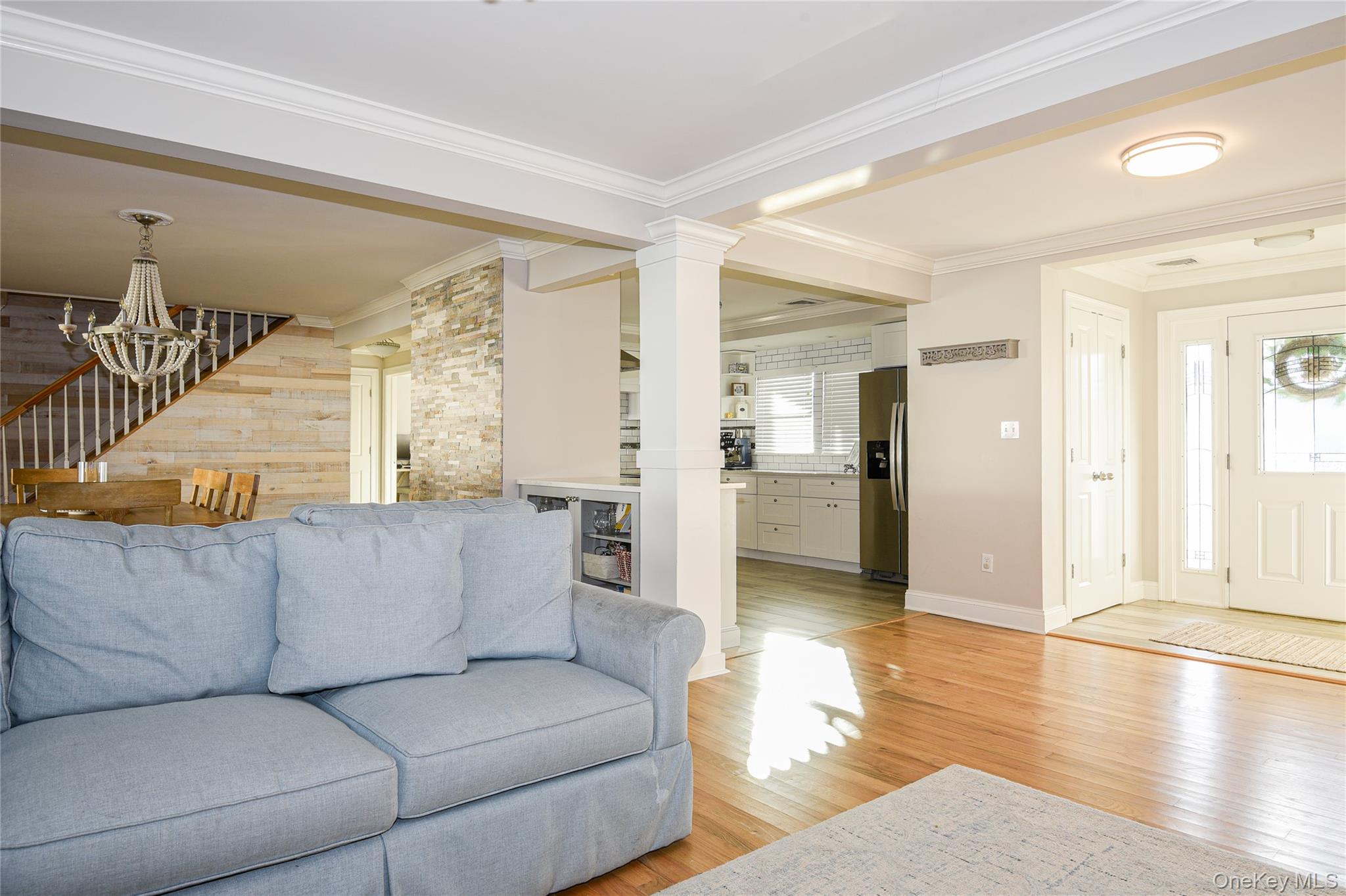 181 Friends Lane, Westbury, NY 11590