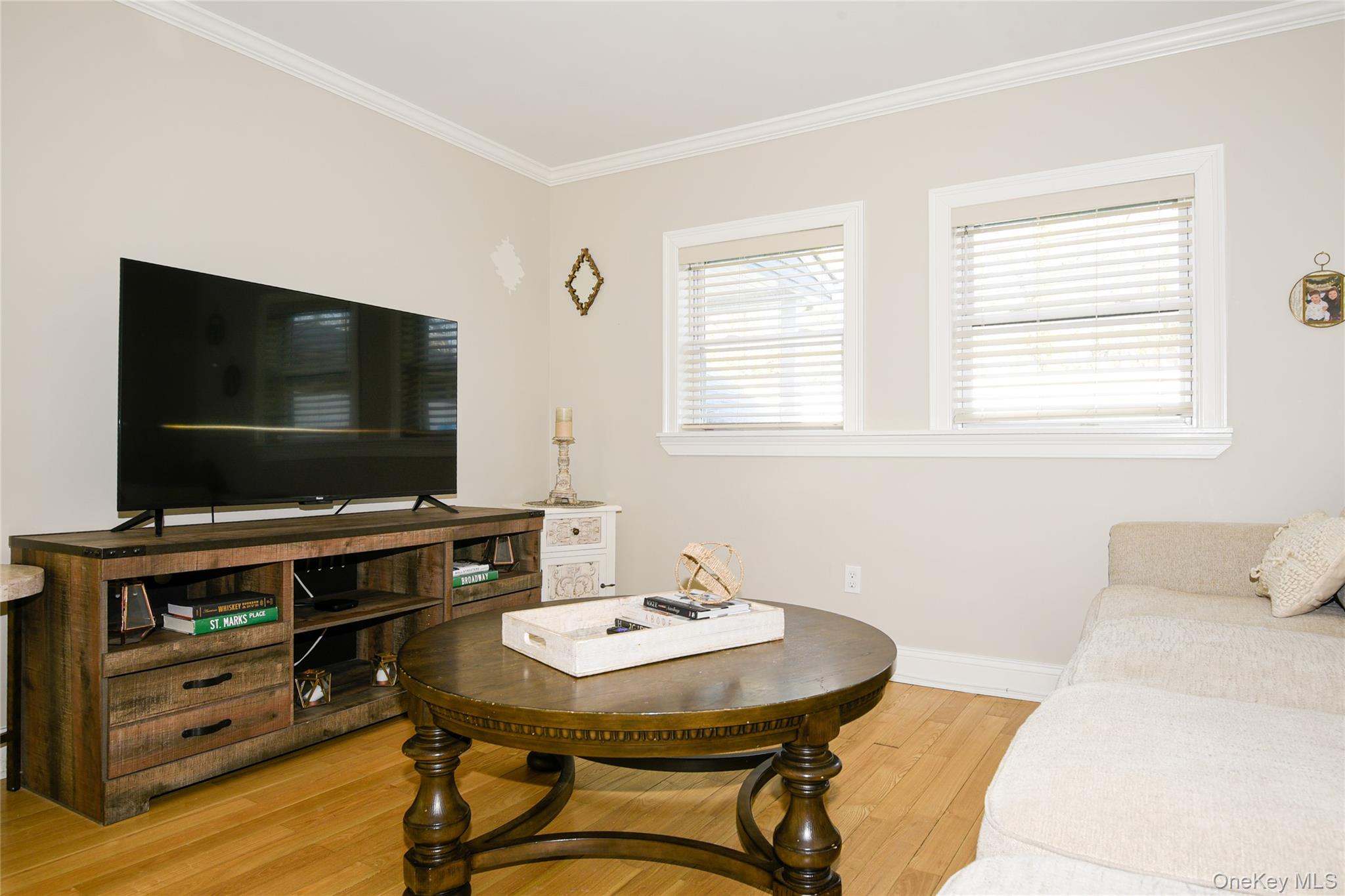 181 Friends Lane, Westbury, NY 11590