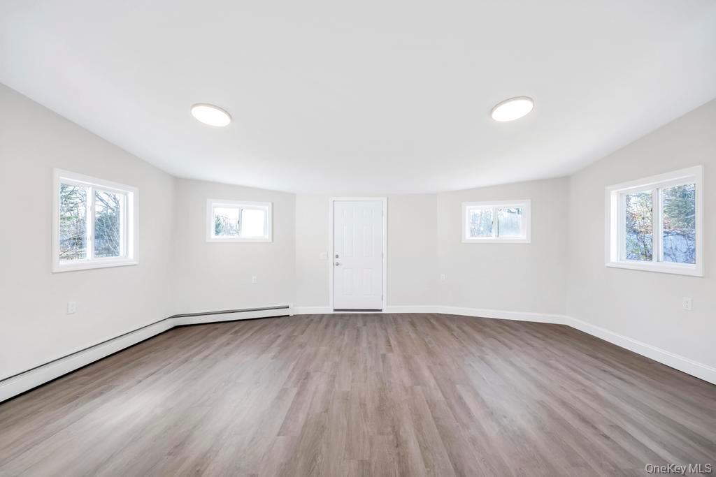 16 Columbus Avenue, Brentwood, NY 11717