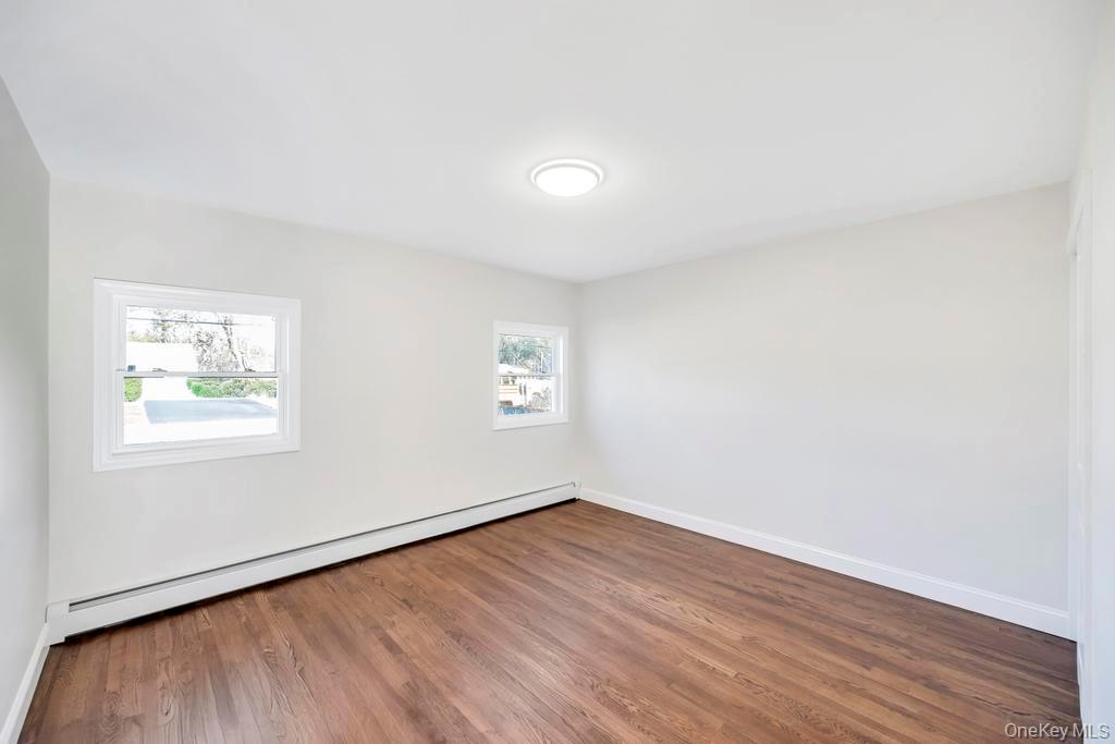 16 Columbus Avenue, Brentwood, NY 11717