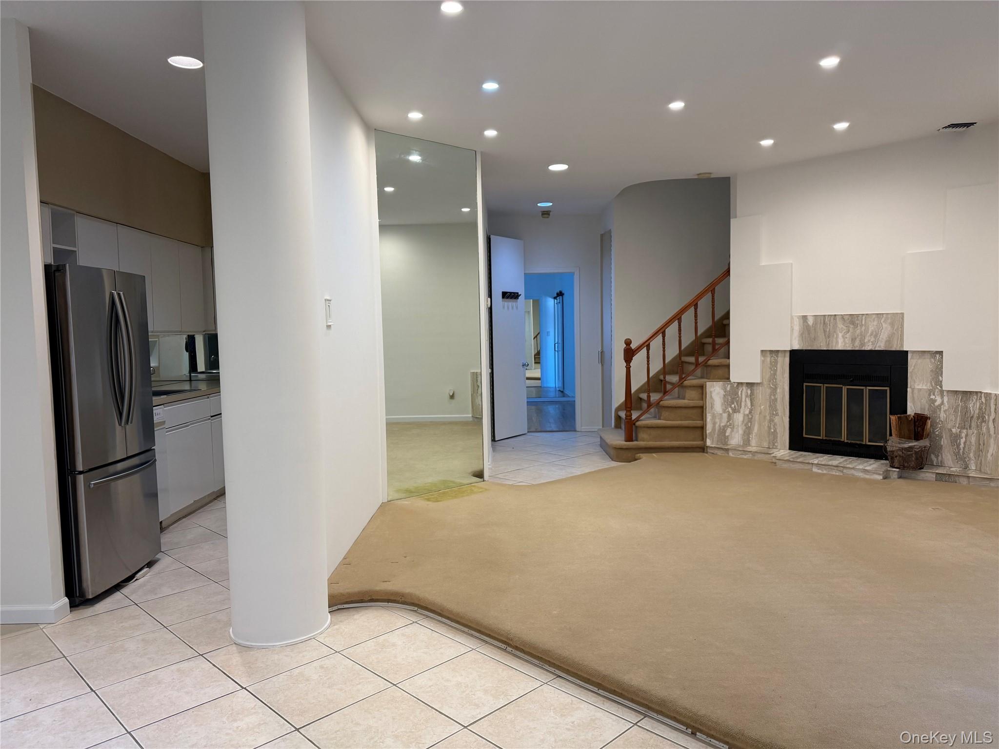 130 S Middle Neck Road # 2, Great Neck, NY 11021