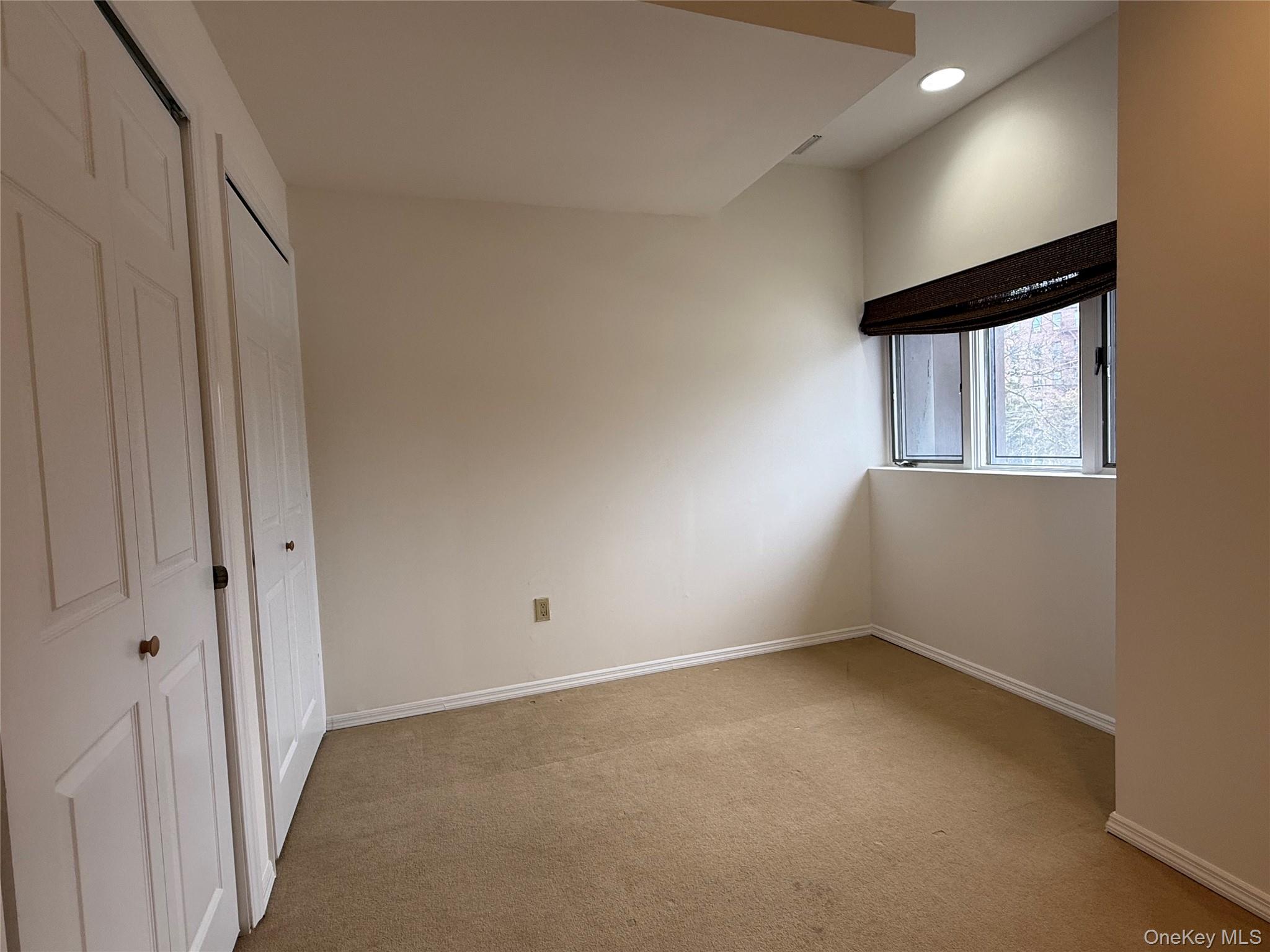 130 S Middle Neck Road # 2, Great Neck, NY 11021